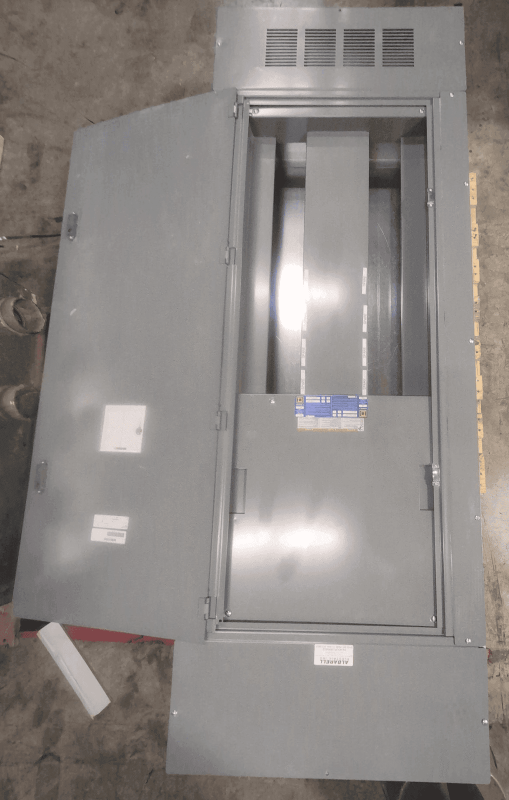 Square D HCM I LINE Panel — image 1 of 11