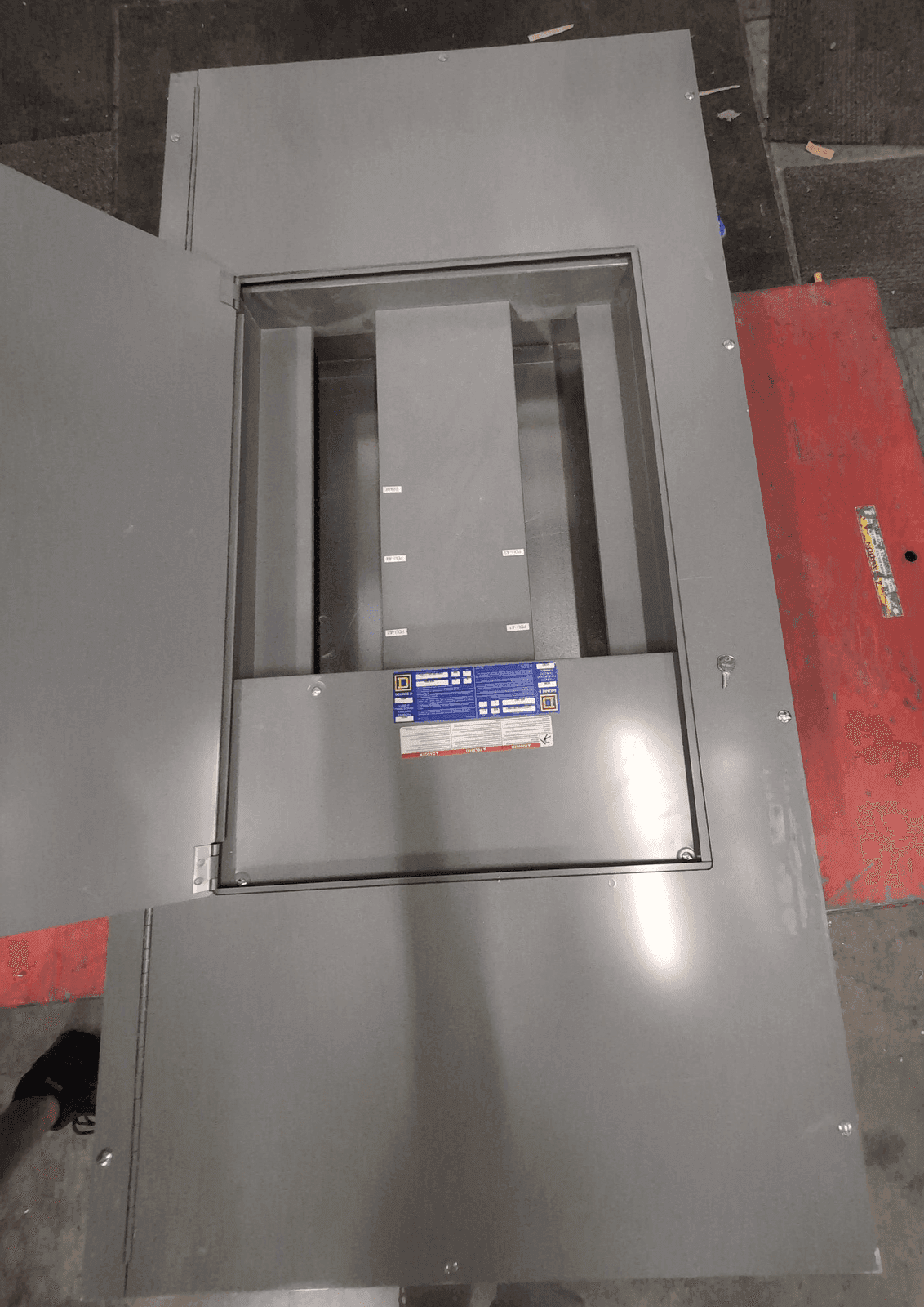 Square D HCM Panel — image 1 of 13