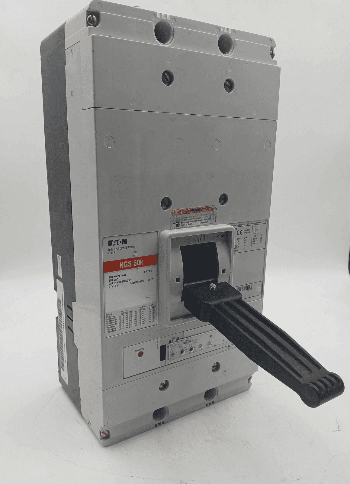 Eaton NGS308033E Circuit Breaker — image 1 of 8