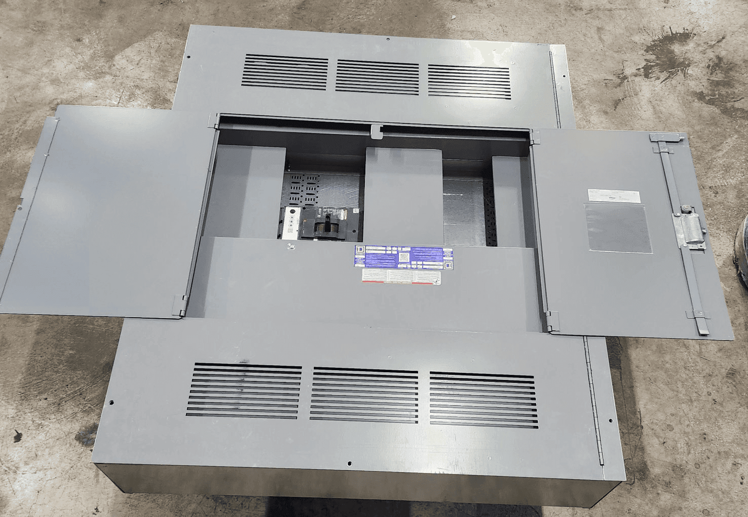Square D 44439116640190001 Panel — image 1 of 12