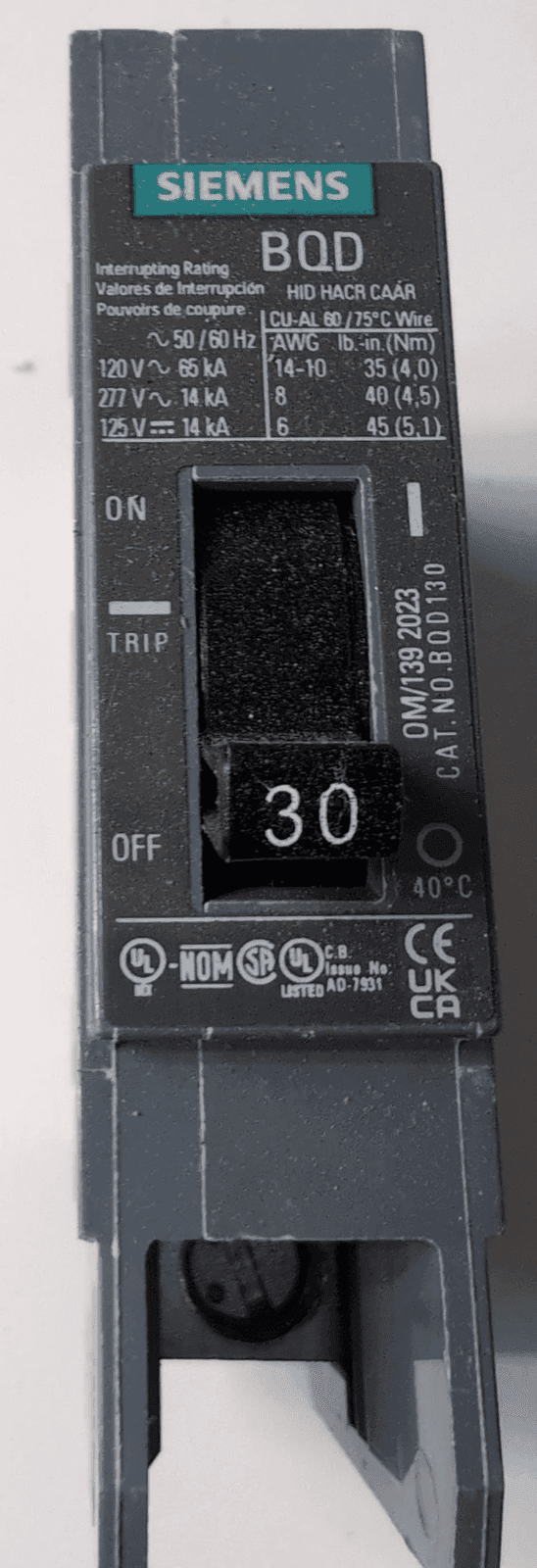 Siemens BQD130 Circuit Breaker — image 1 of 7
