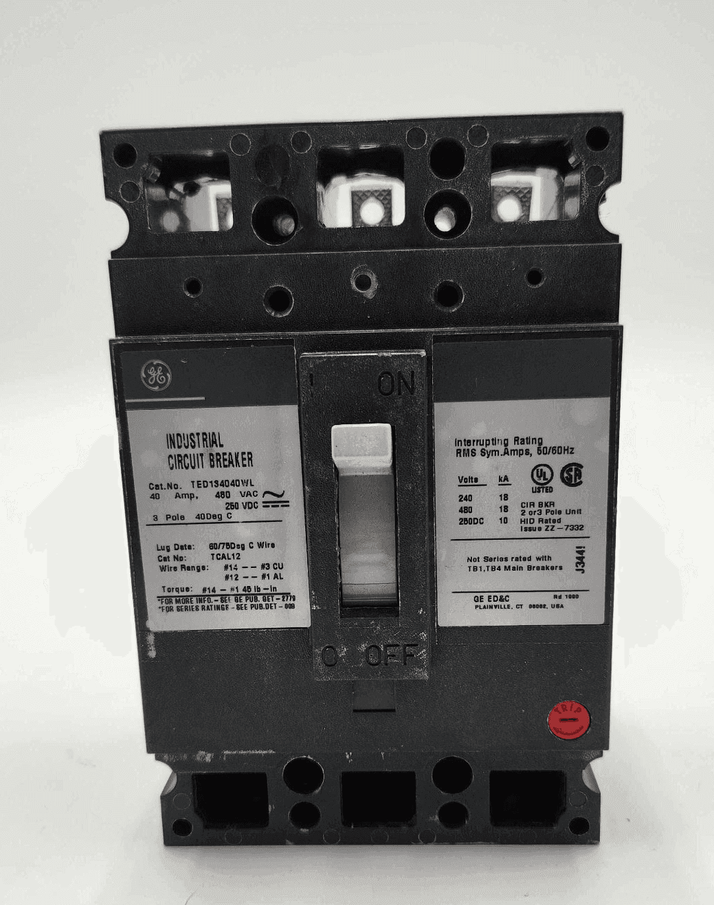 GE TED134040WL Circuit Breaker — image 1 of 7