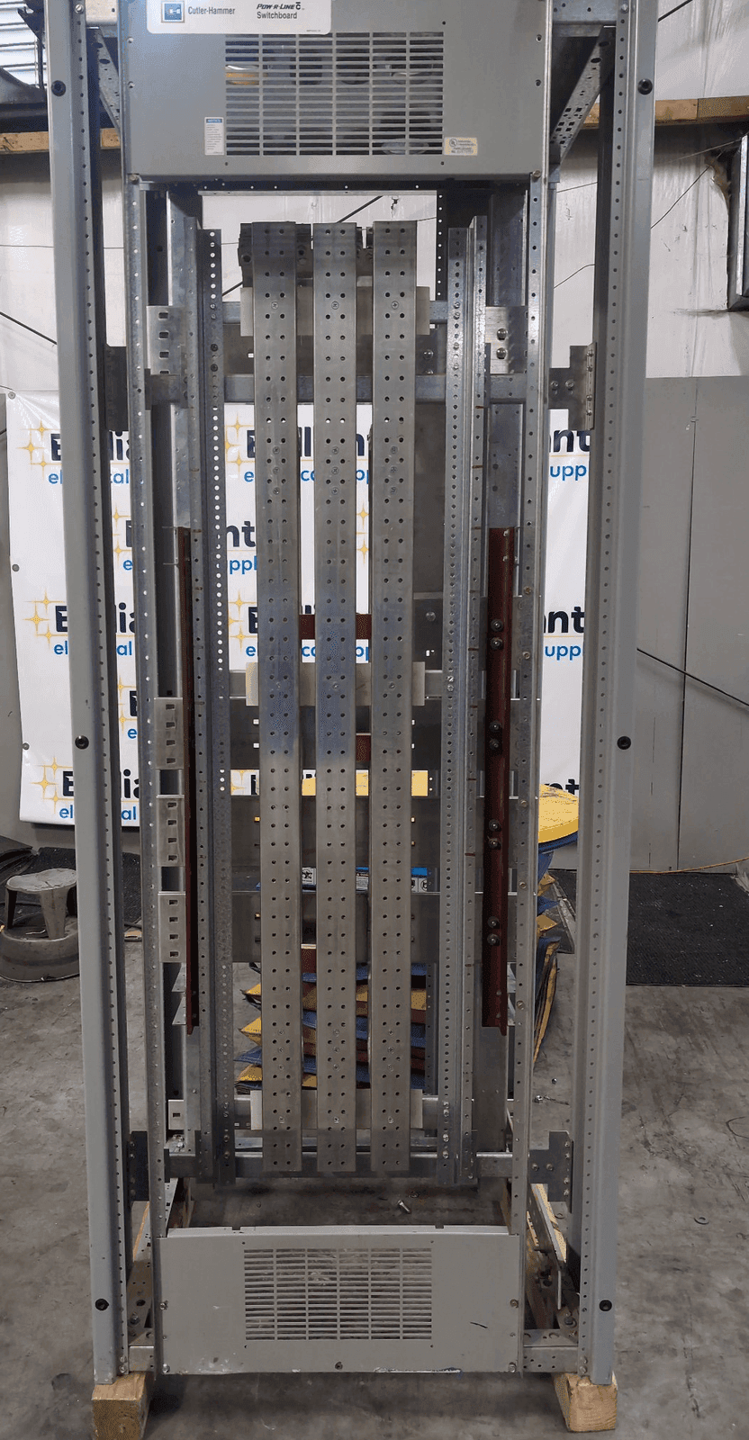 Cutler-Hammer POW-R-LINE C Switchboard 3000A 480/277V NEMA 1