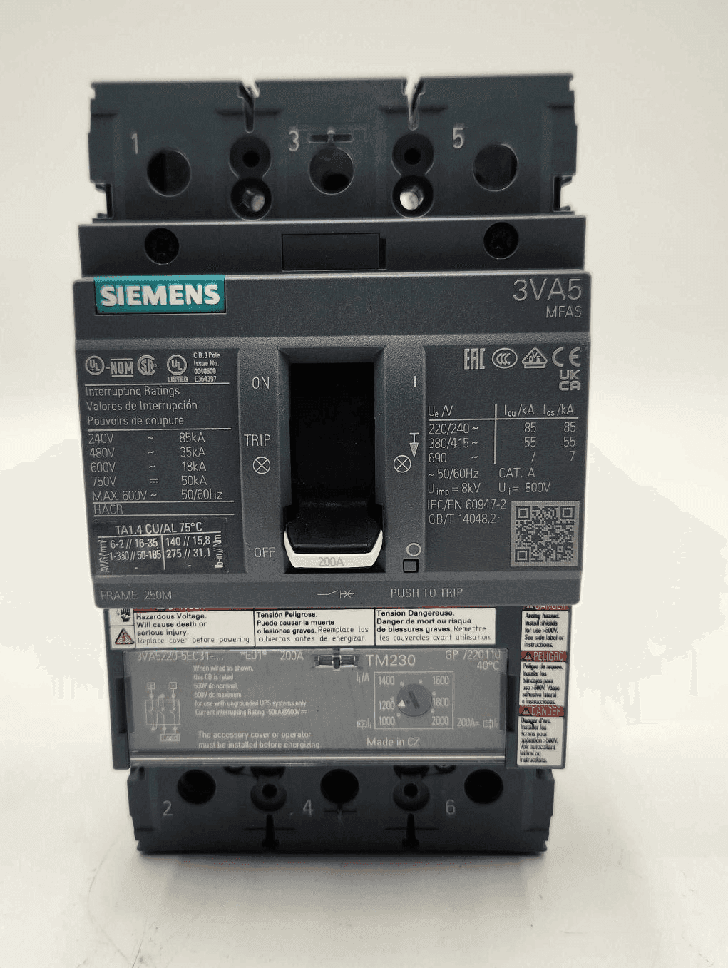 Siemens 3VA5220-5EC31-0AA0 Circuit Breaker — image 1 of 9
