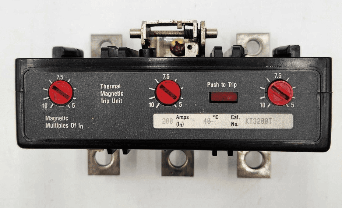Eaton KT3200T Circuit Breaker 200A 480V 3PH