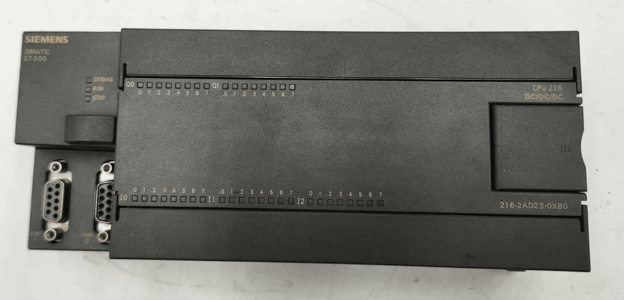 Siemens 6ES7216-2AD23-0XB0 Compact Unit DC Power Supply SIMATIC S7-200 CPU 226 PLC