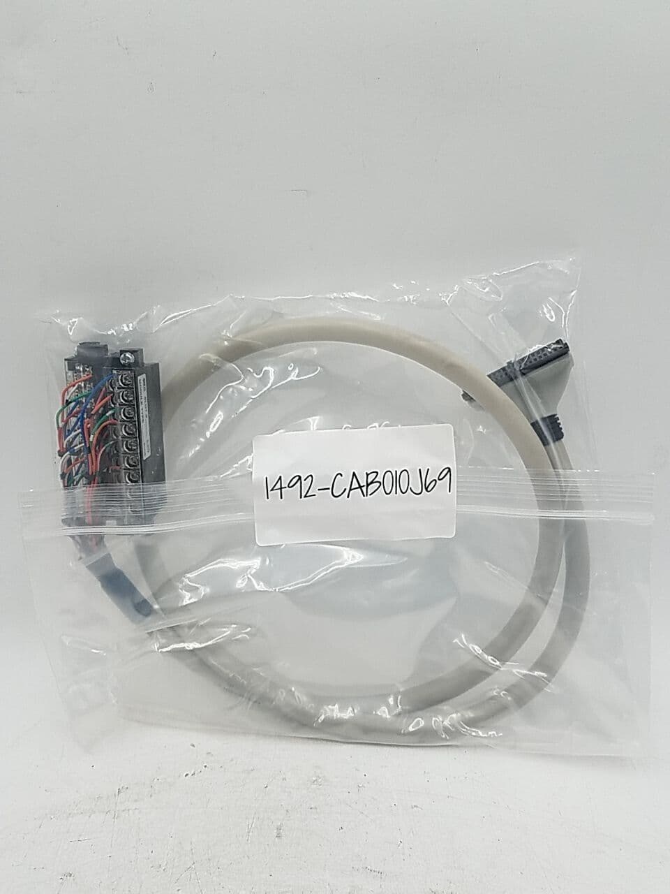 Allen-Bradley 1492-CAB010J69