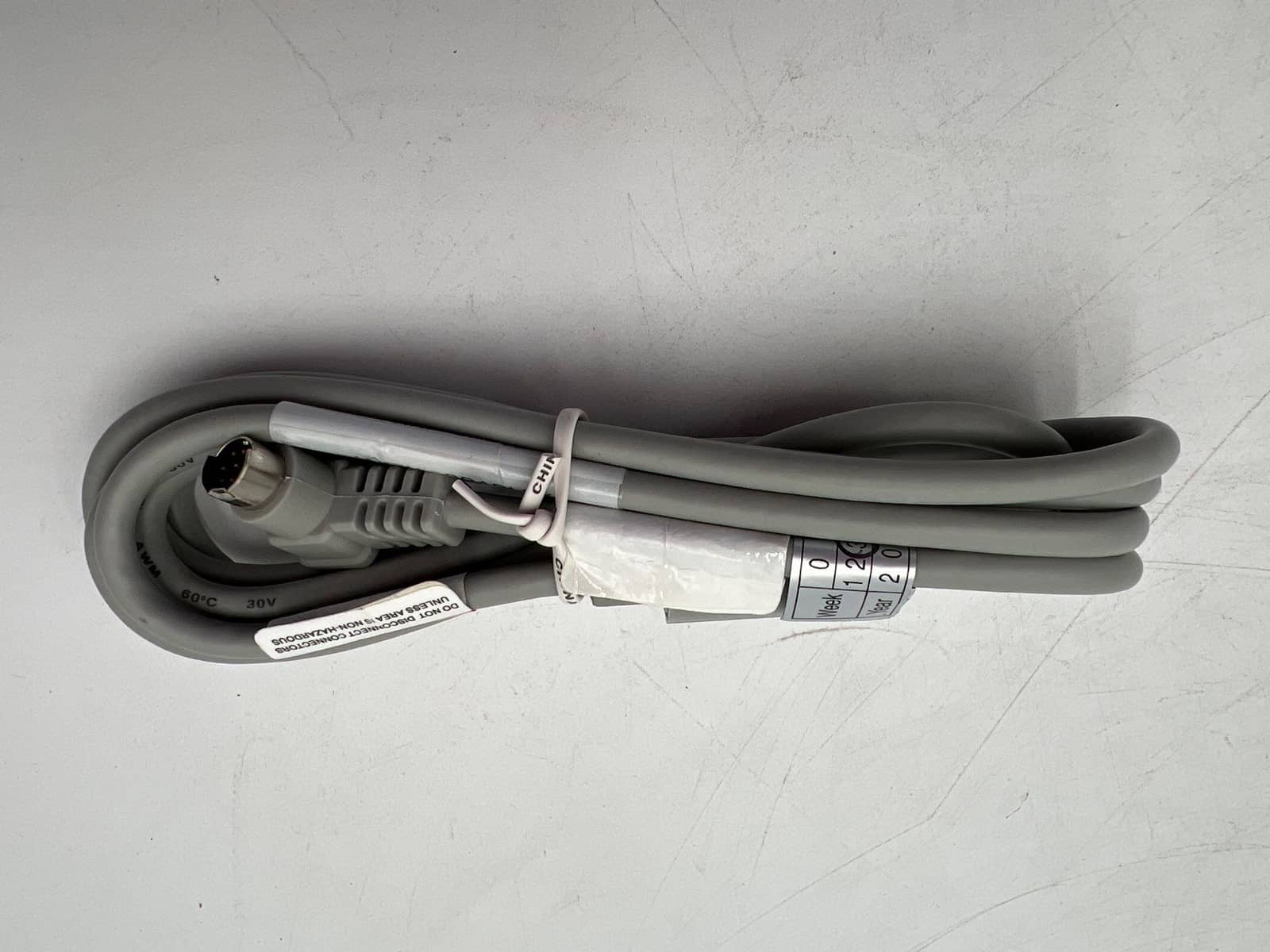 Allen-Bradley 1761-CBL-HM02 Accessory — image 1 of 3
