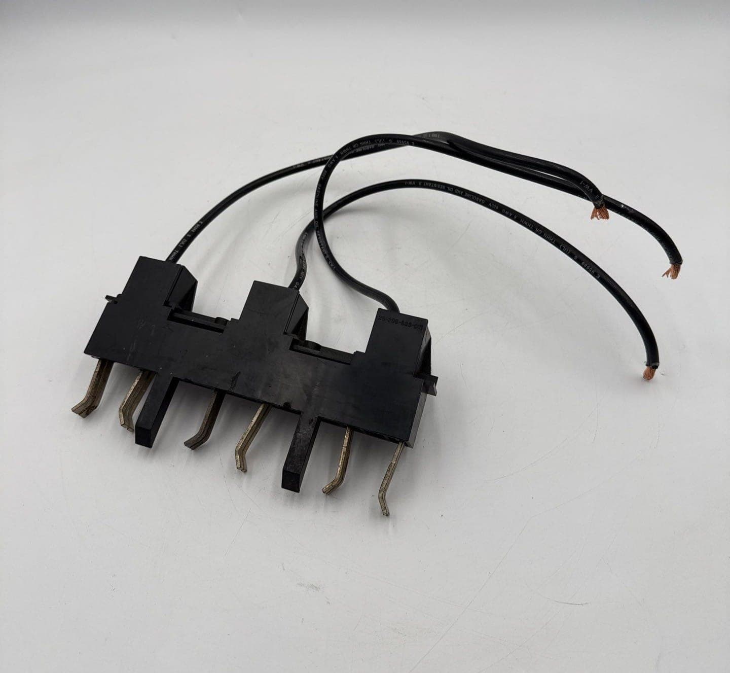 Siemens 25-306-463-004 Model 95 MCC Bucket Stabs 6AWG 25-205-833-015