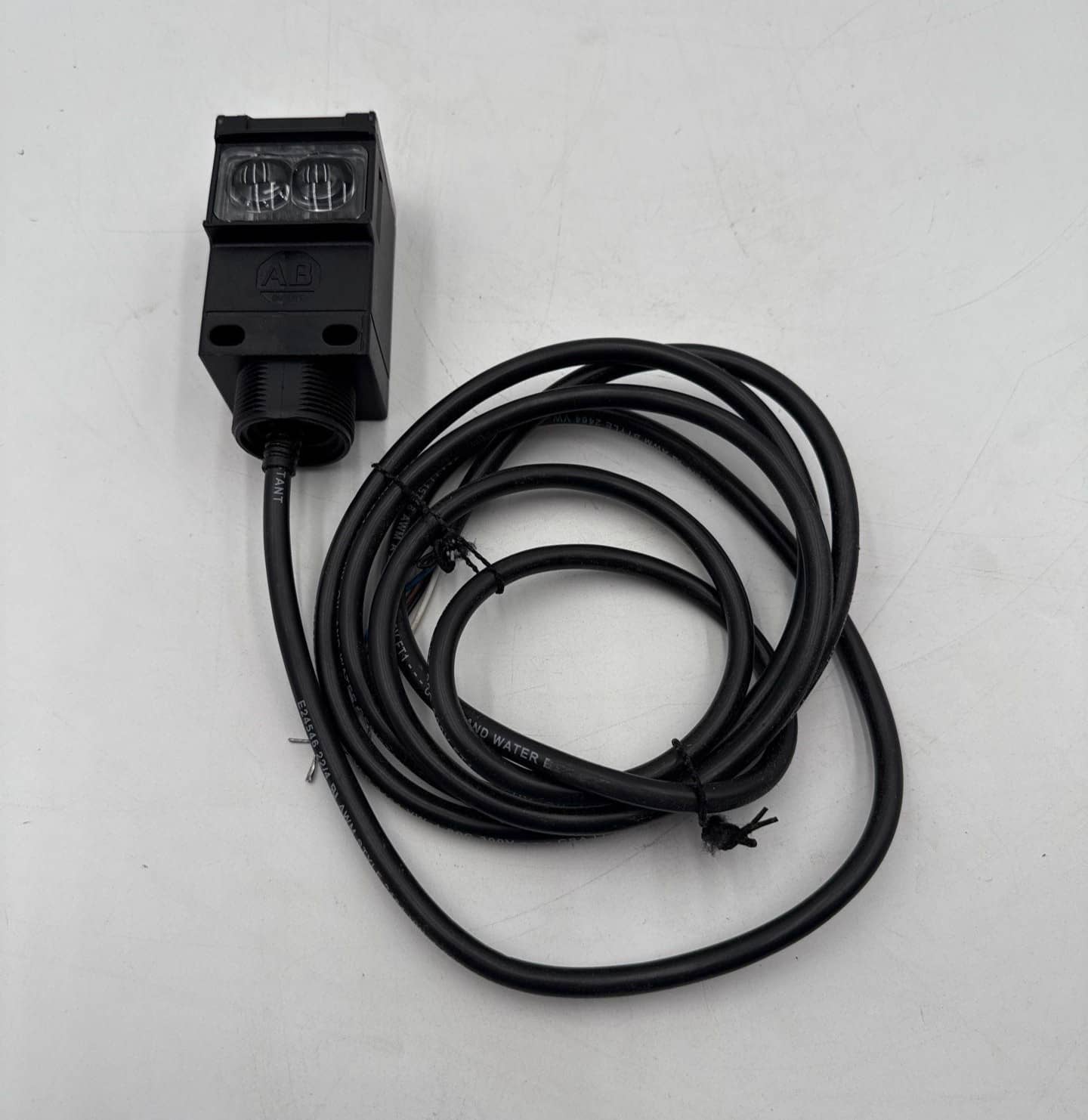 Allen Bradley 42GRP-9043 Ser B Photoswitch Proximity Sensor 264VAC/VDC