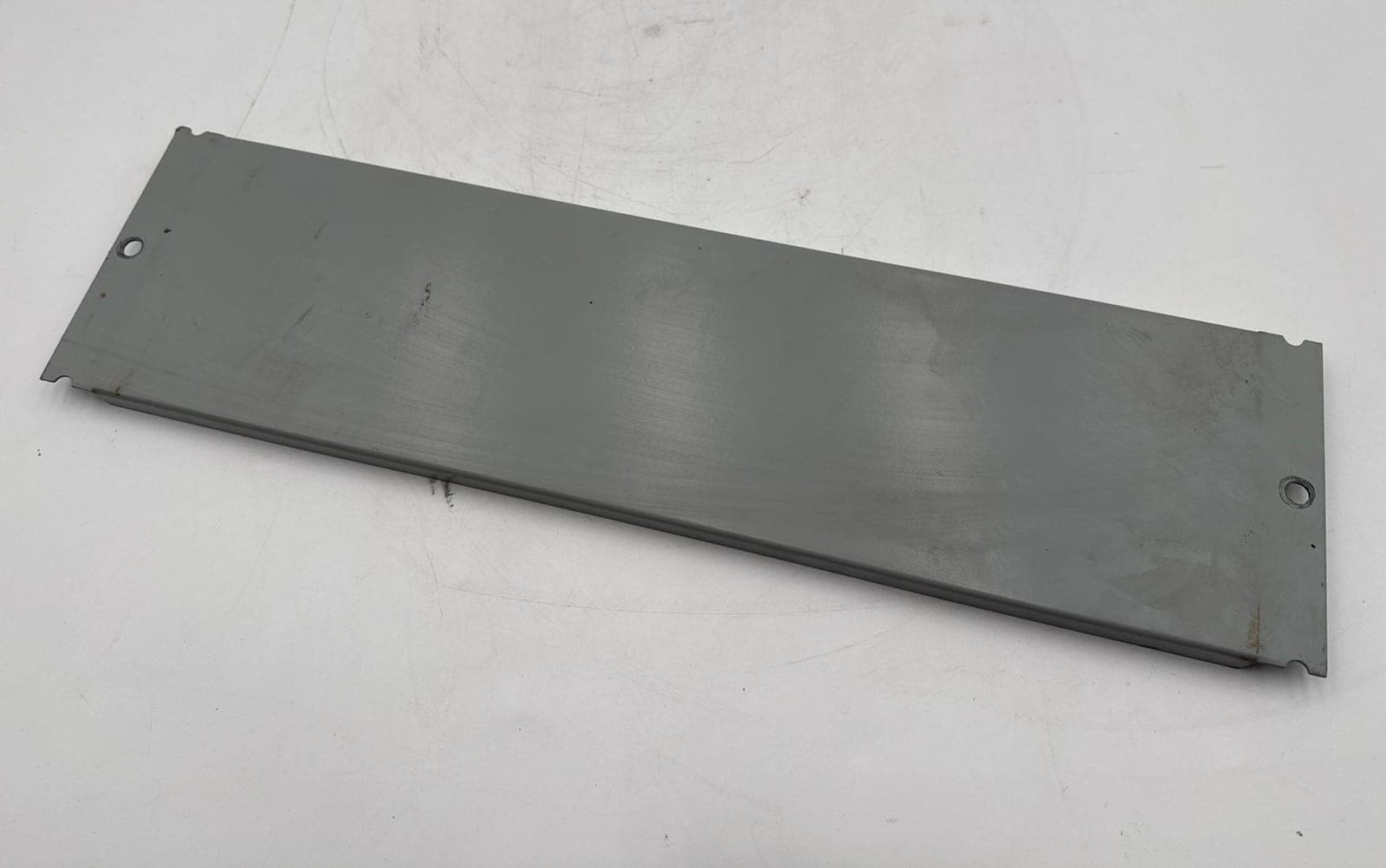 Siemens 6FPB05 Panelboard Switchboard Filler Plate 5in x 19in FC-II P4 P5 SWBD