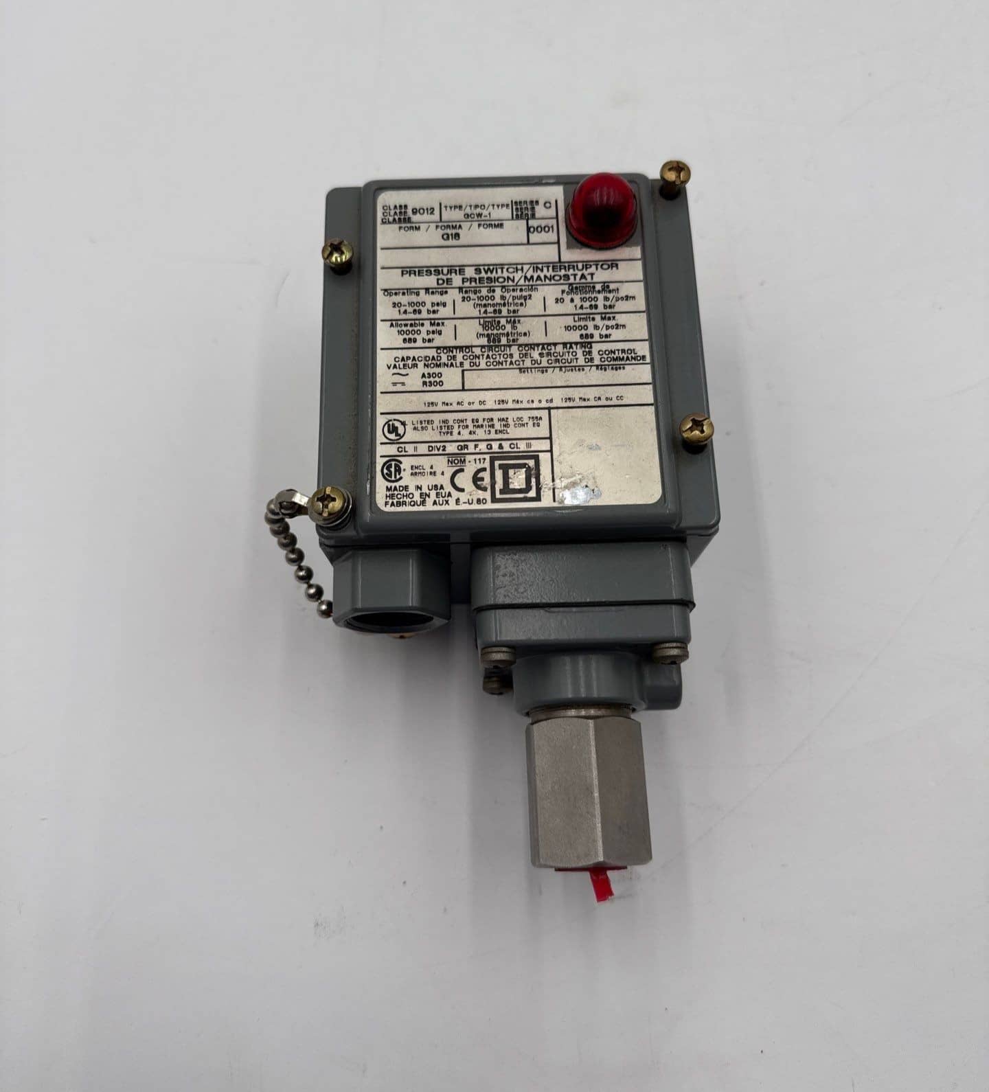 Square D 9012 GCW-1 Disconnect — image 1 of 11