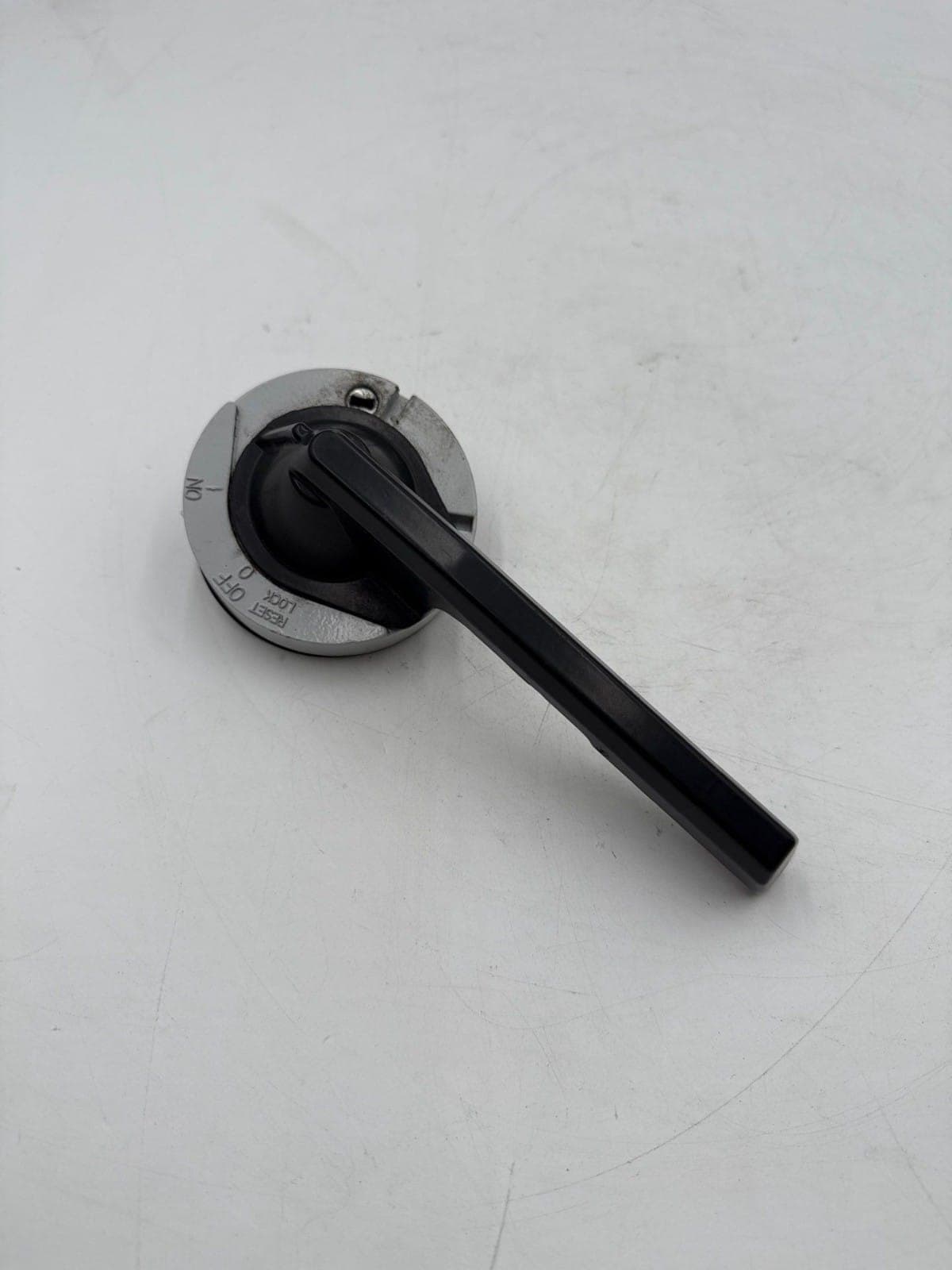 Square D 9421LH6 Handle for Circuit Breaker Operating Mechanism 6" Switch Assy