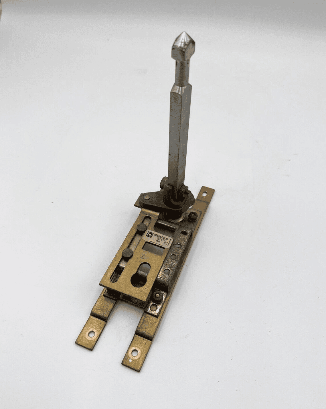 Square D 9421LK1 Circuit Breaker Accessory — image 1 of 6
