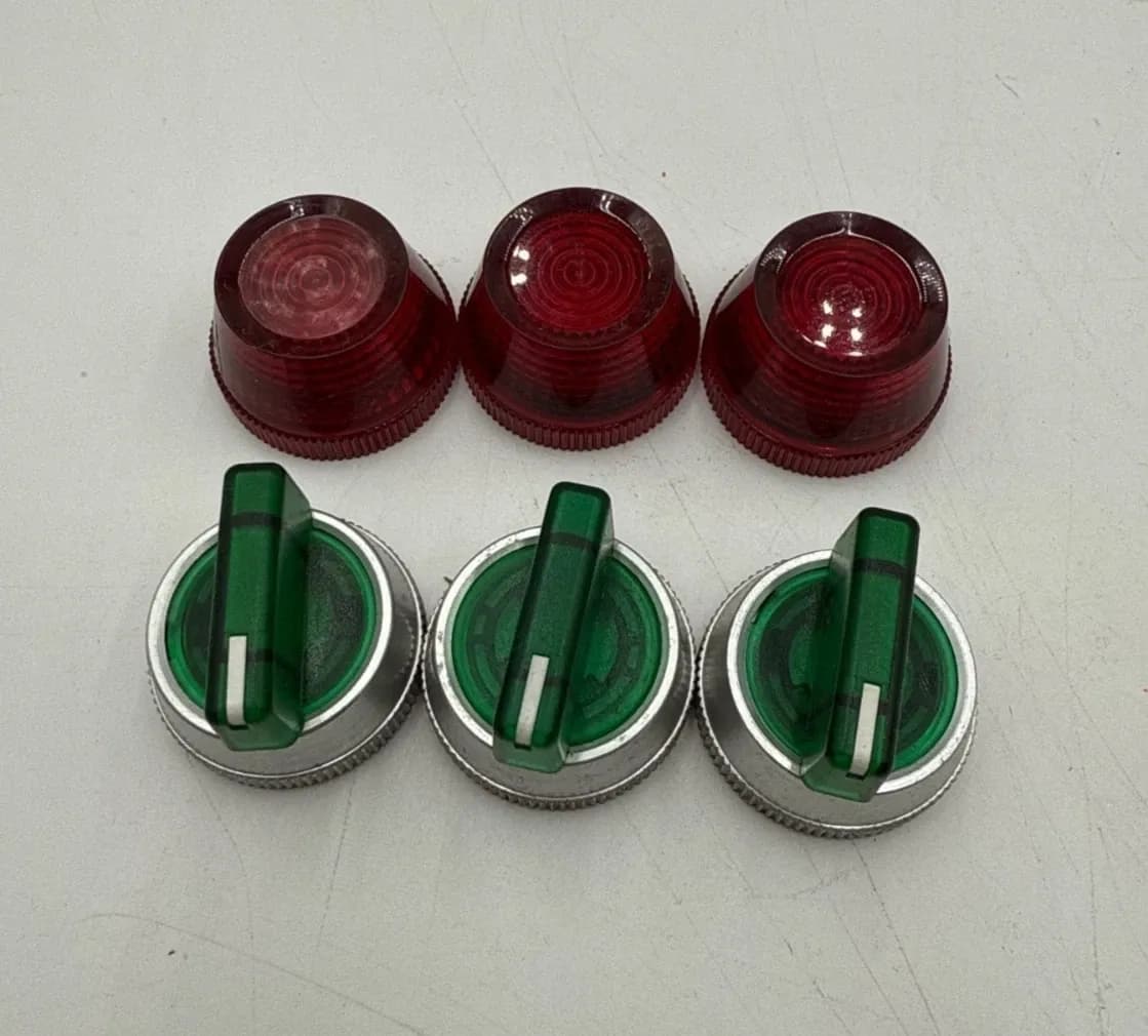 3PC Allen Bradley 800H-N154G Green Switch Knob 3PC 800T-N26R Red Pilot Light Cap