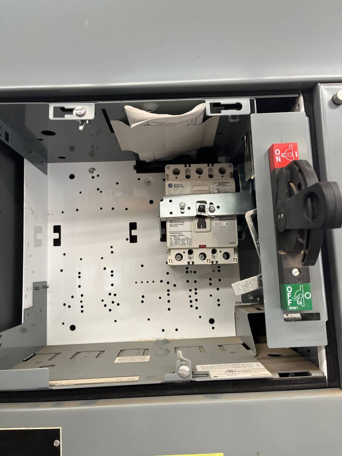 Allen-Bradley 2100 MCC Bucket — image 1 of 4