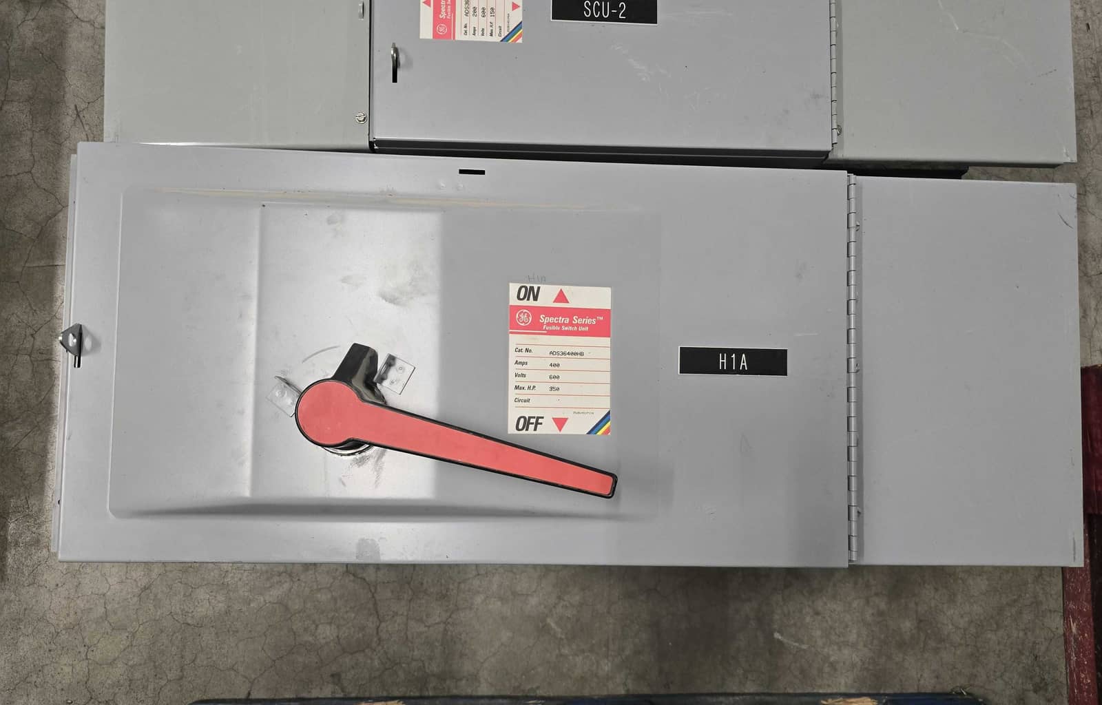 GE ADS36400HB Load Switches — image 1 of 5