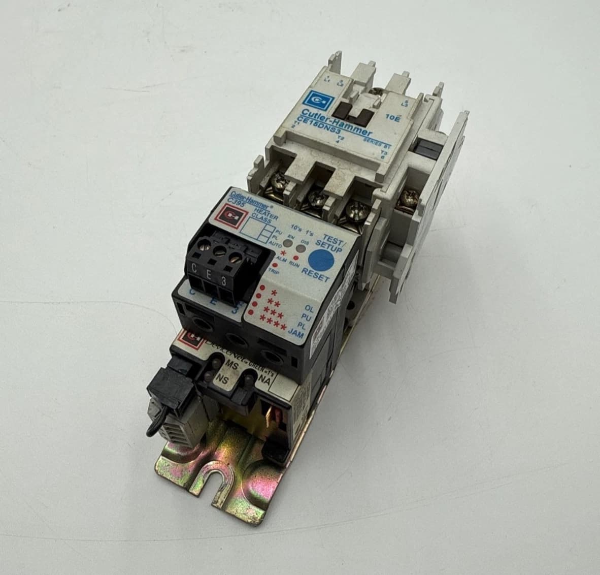 Cutler Hammer CE15DNS3 Starter 18A 3P Coil 110/120V Overload Relay C395ADDN