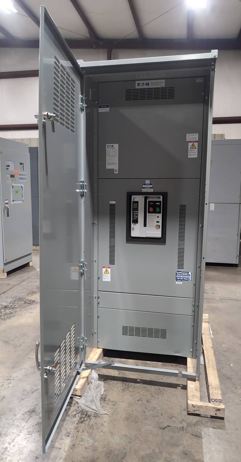 Eaton PRLX Switchboard 3000A 480/277V 3PH MCB SPSC303HEA LSIG Maint Mode 3R Encl