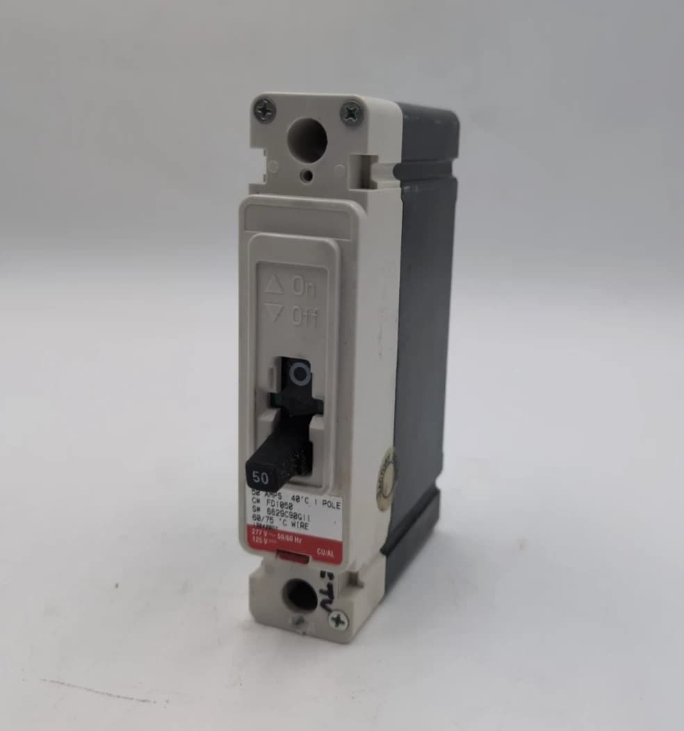 EATON CH FD1050 Circuit Breaker 50A 1P 277V 1PH FD 35K 50 Amp 1 Pole FD-1050 – image 1