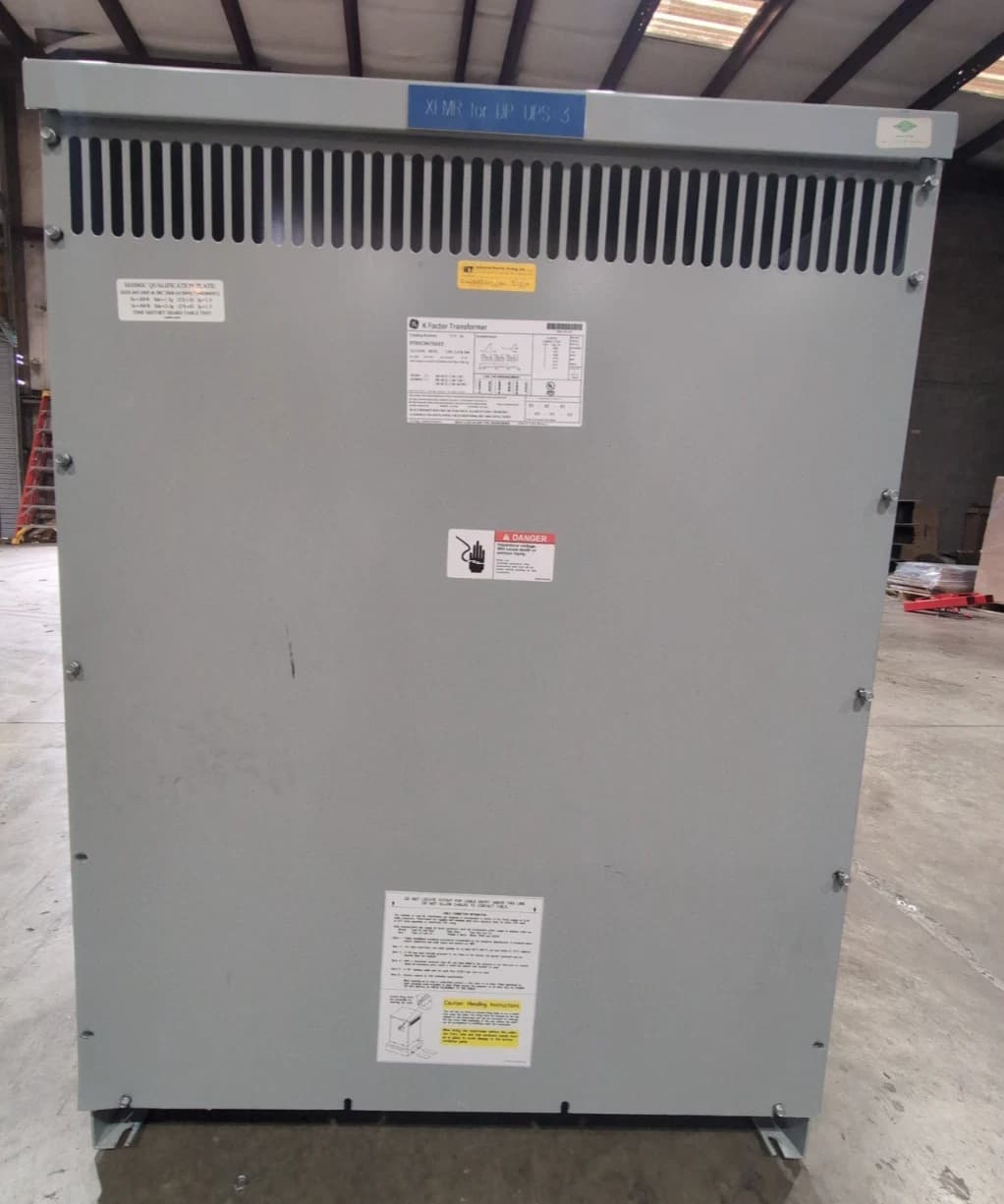 112.5 kVA General Electric 9T83C9475G03 Transformer 480V 208/120V 3PH Type 3R – image 1