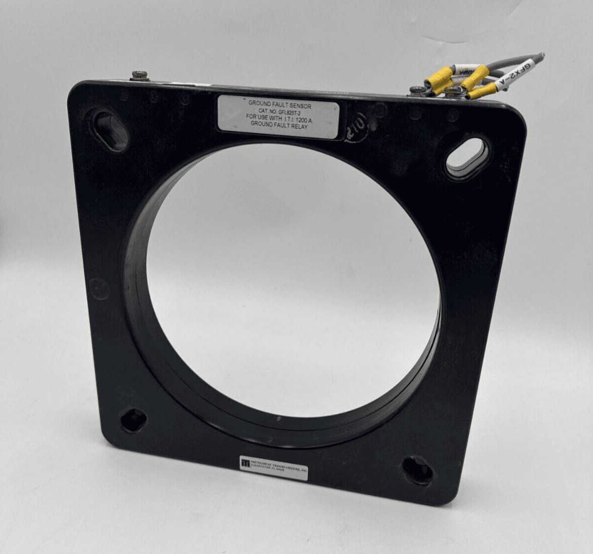 Instrument Transformers GFL825T-2 – image 1