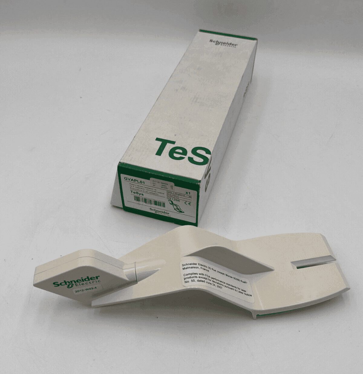 Schneider Electric GVAPL01 Accessory — image 1 of 9