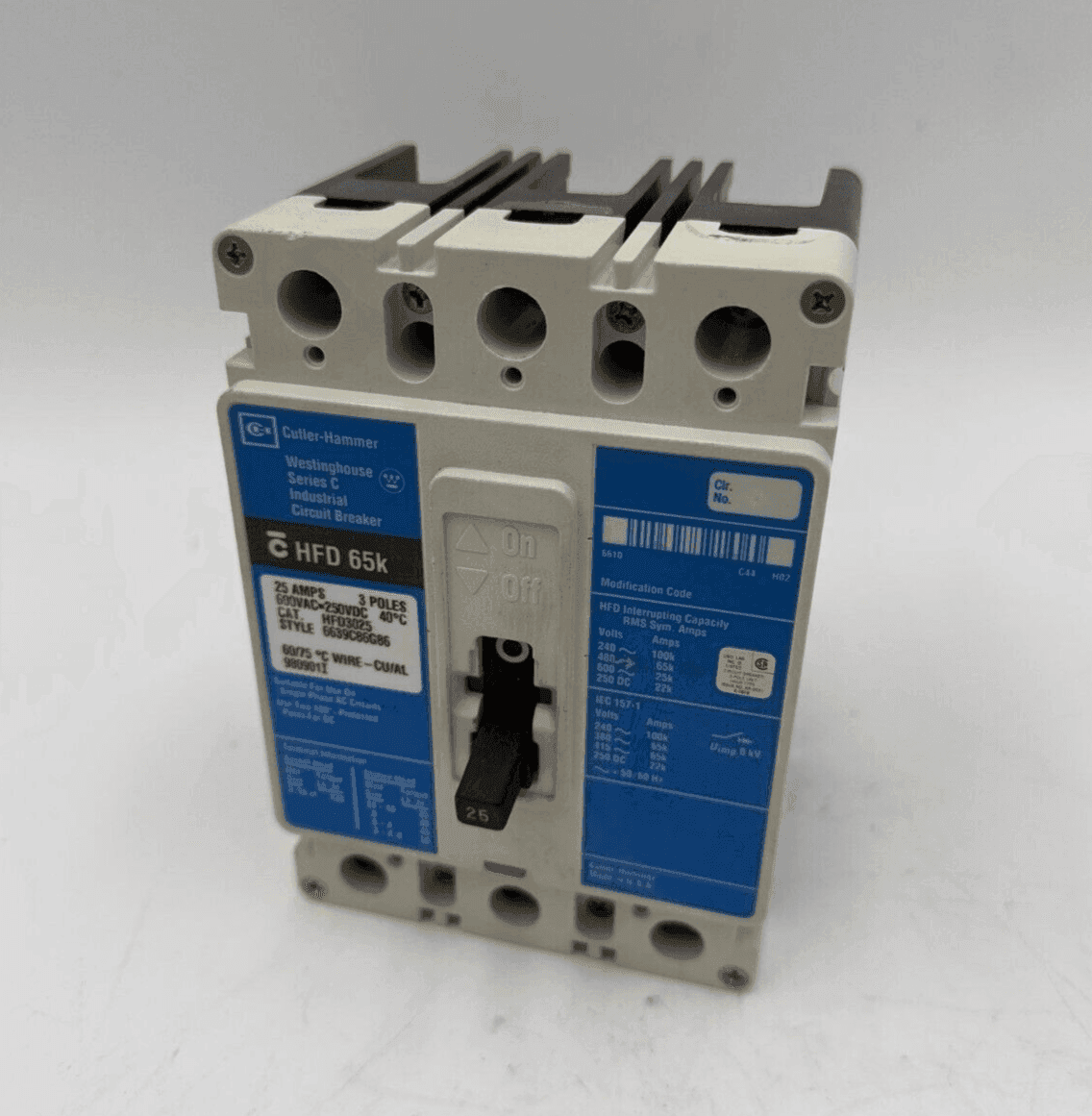 Cutler Hammer HFD3025 Circuit Breaker 25A 3P 600V 3PH HFD 65k 25 Amp 3 Pole