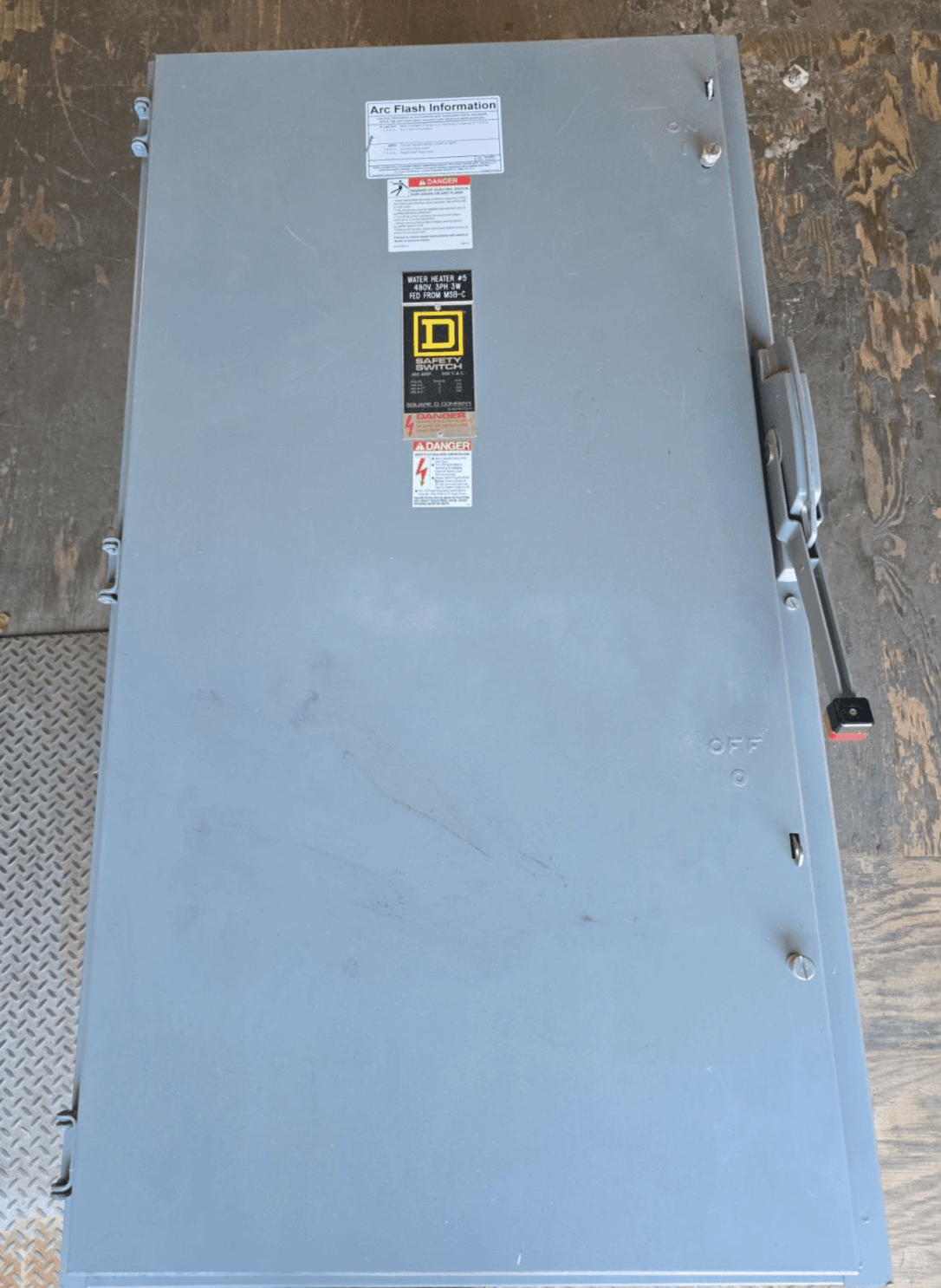 Square D HU365 Safety Disconnect Switch 400A 3P 600V Type 1 Indoor 400 Amp