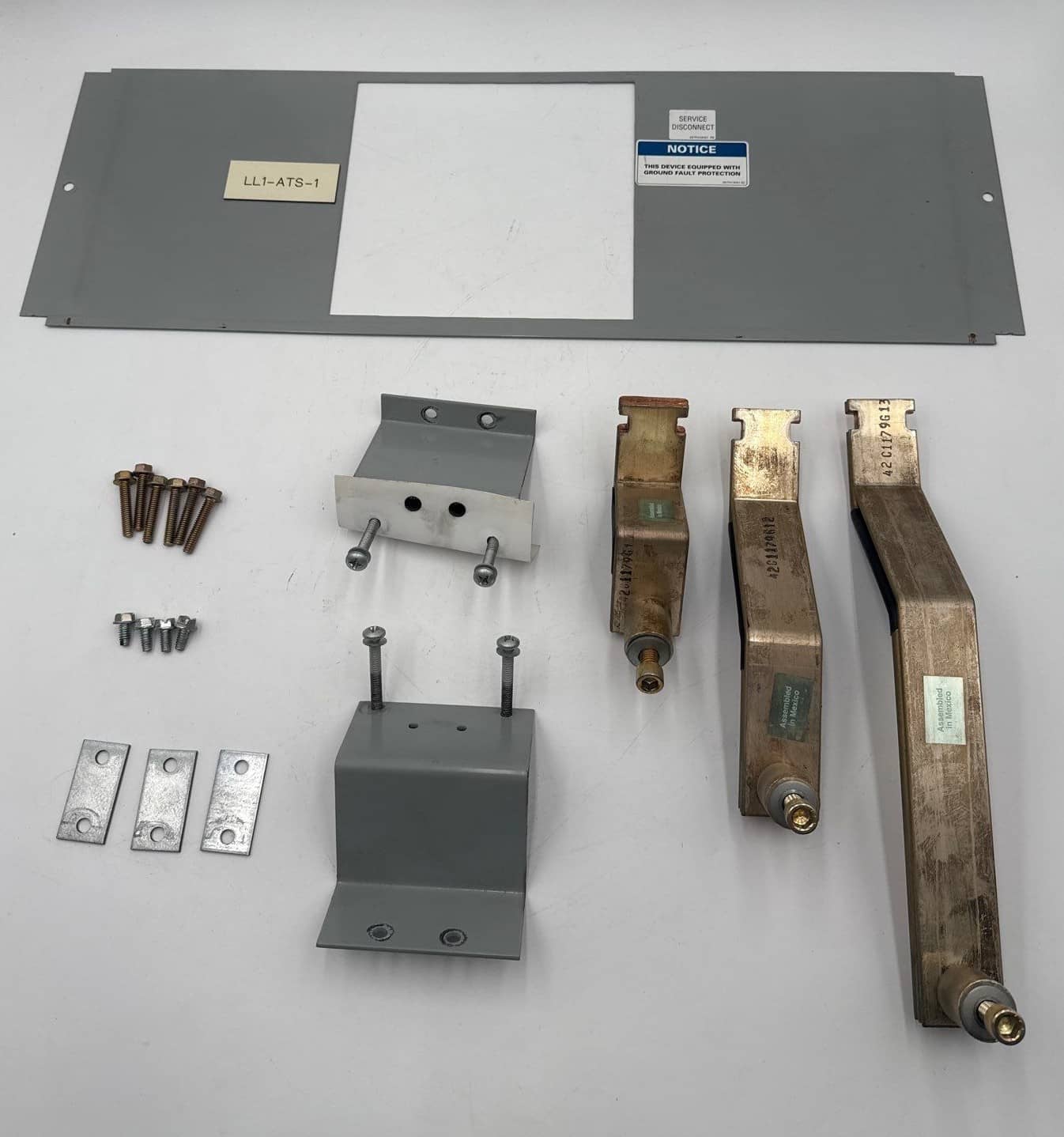 Eaton KPRL4MD 800A Mounting Hardware Kit 3P 600V 800 Amp Single Branch