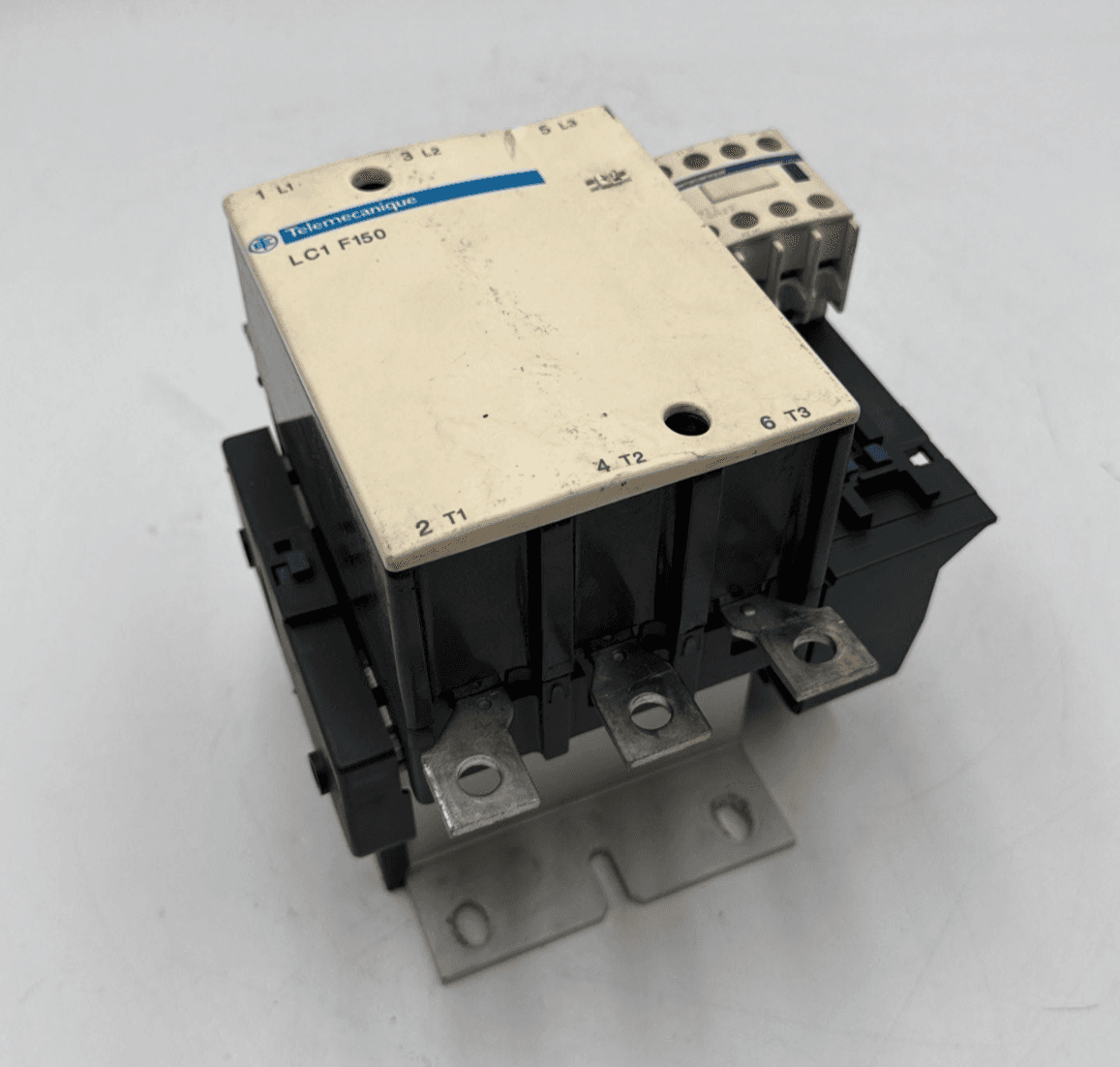 Telemecanique LC1F150 Contactor 150A 3P 440V 3PH Coil 127V 40-400Hz LX9FF127 – image 1