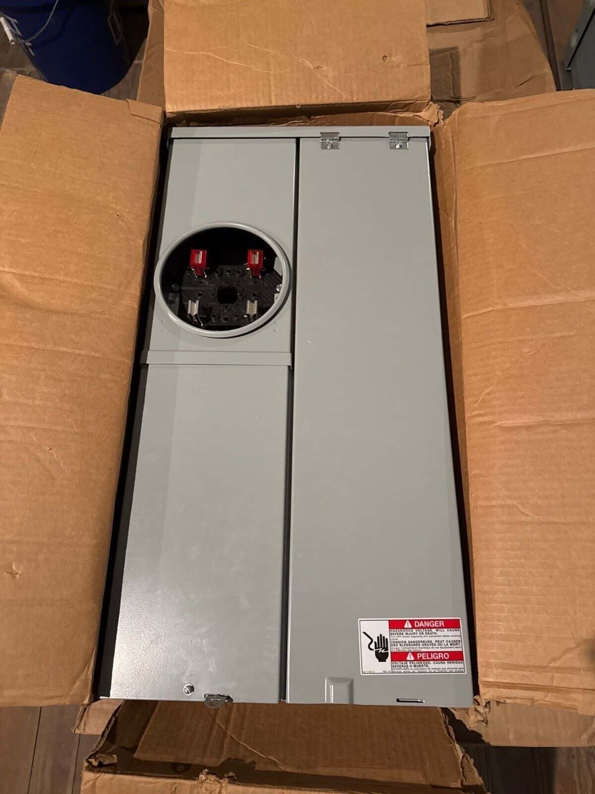 Eaton MBER48B200BTS Panel — image 1 of 6