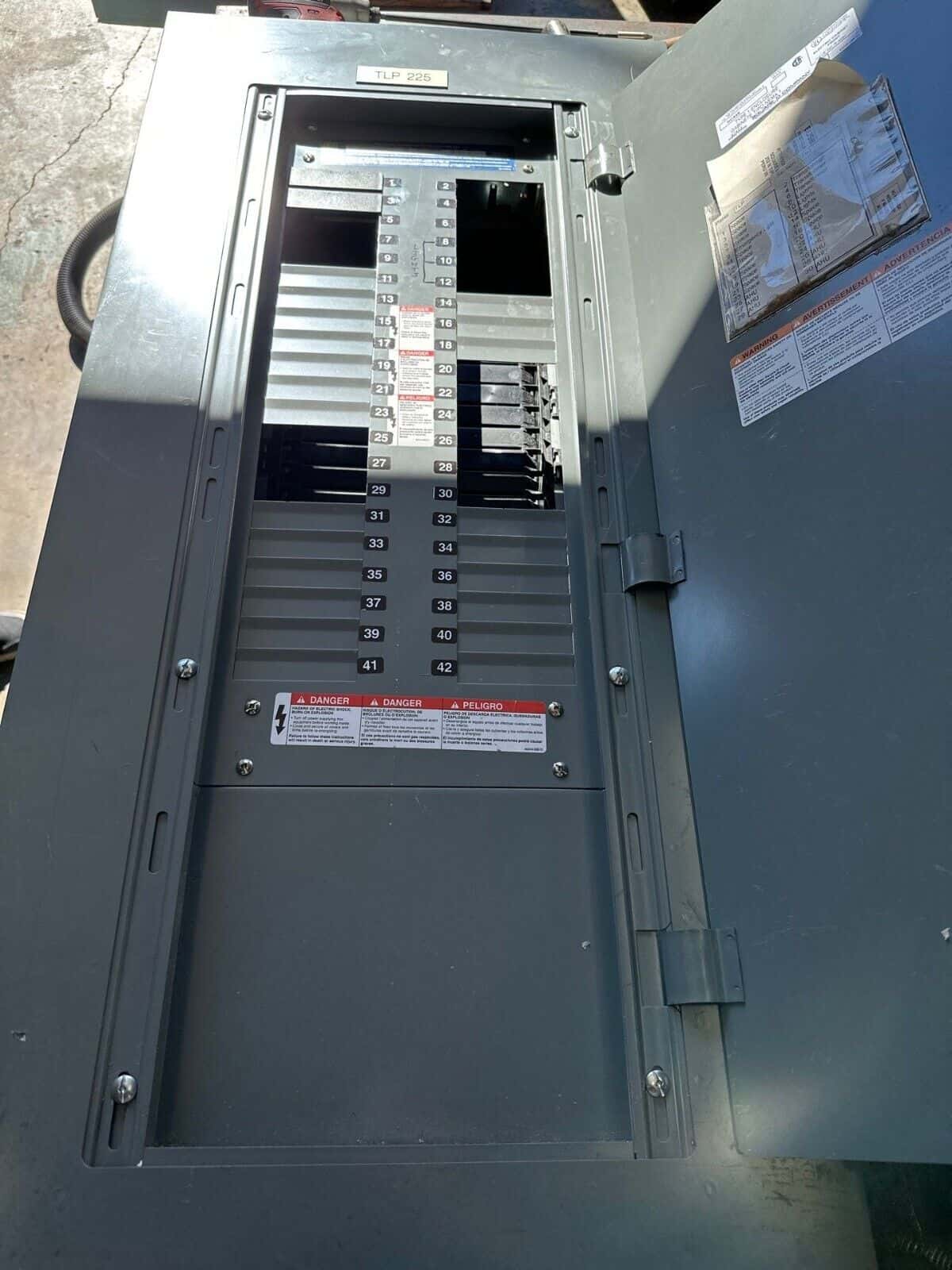Square D NF Panel — image 1 of 8