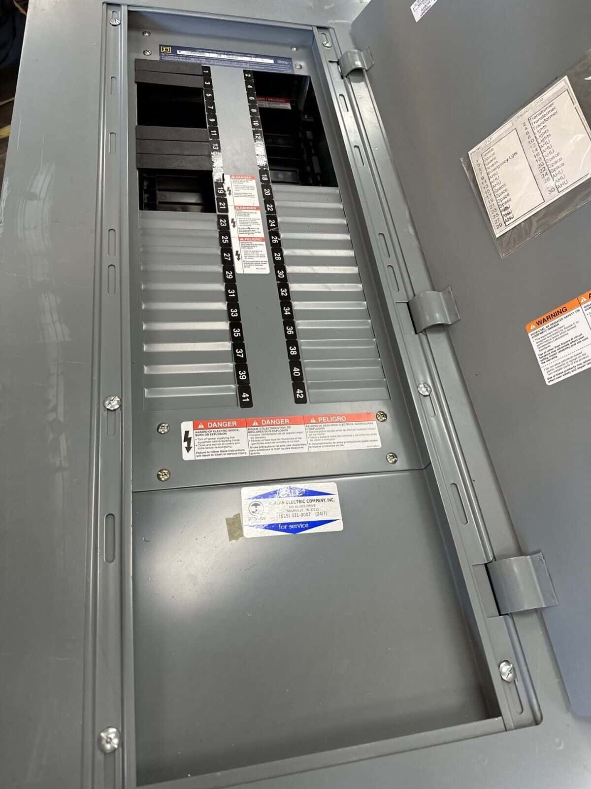 Square D NF Panel — image 1 of 8