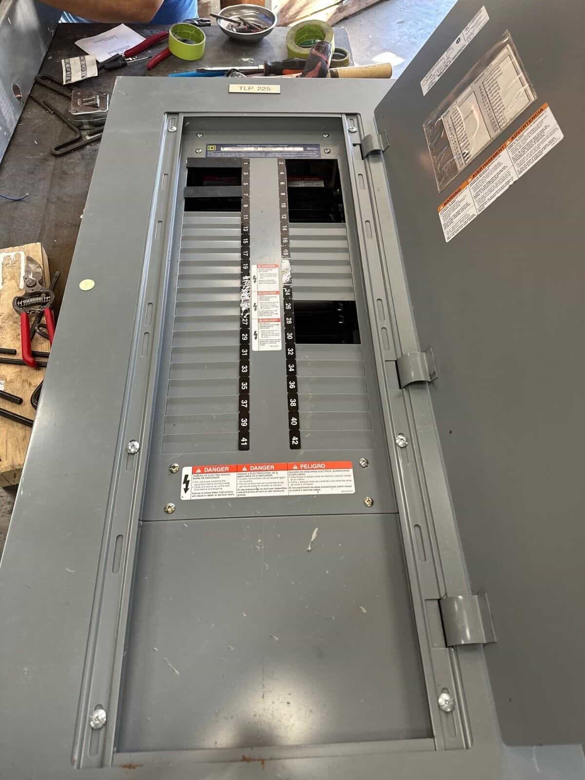 Square D NF Panel — image 1 of 8