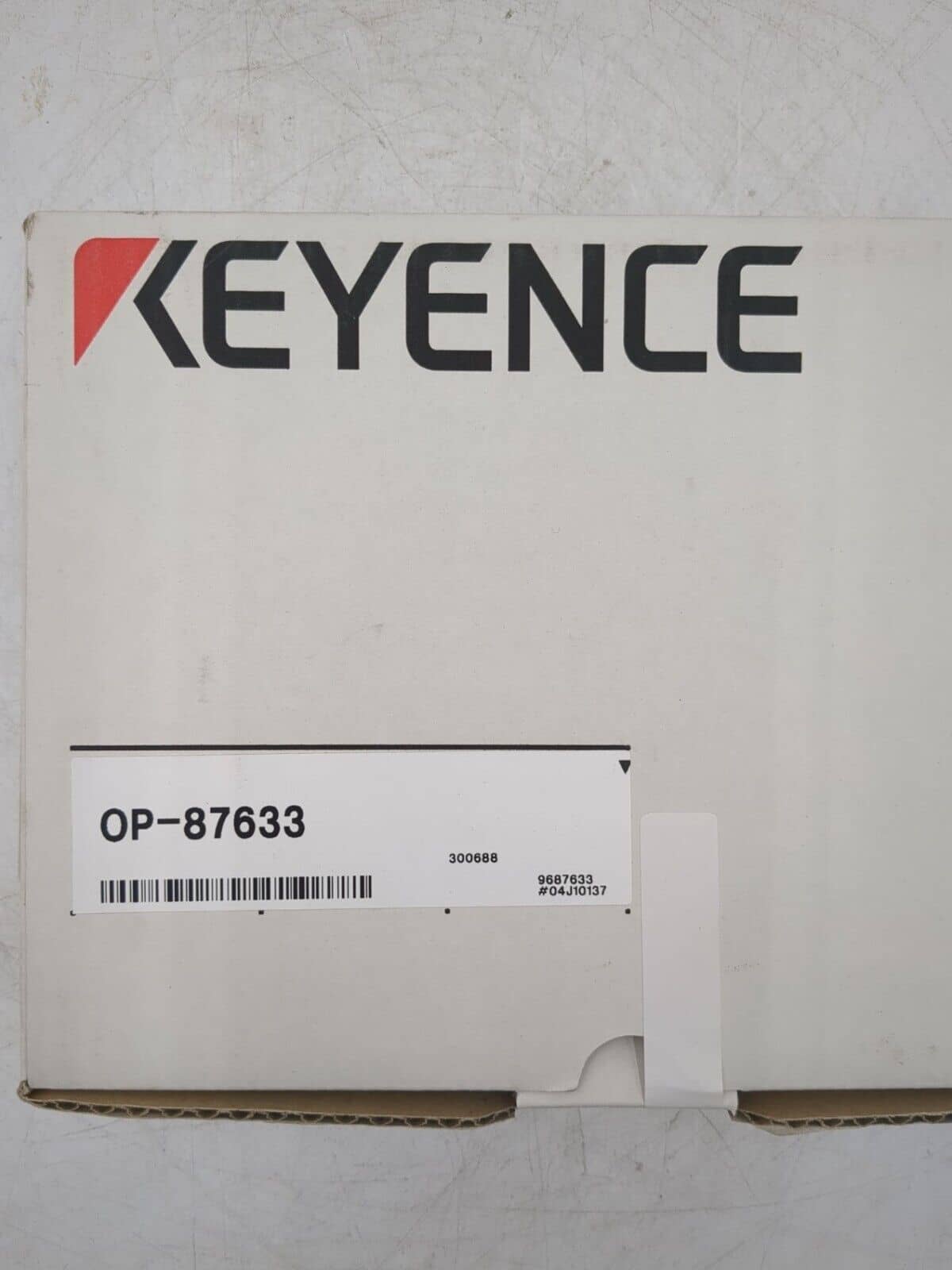 Keyence OP-87633 PLC — image 1 of 4