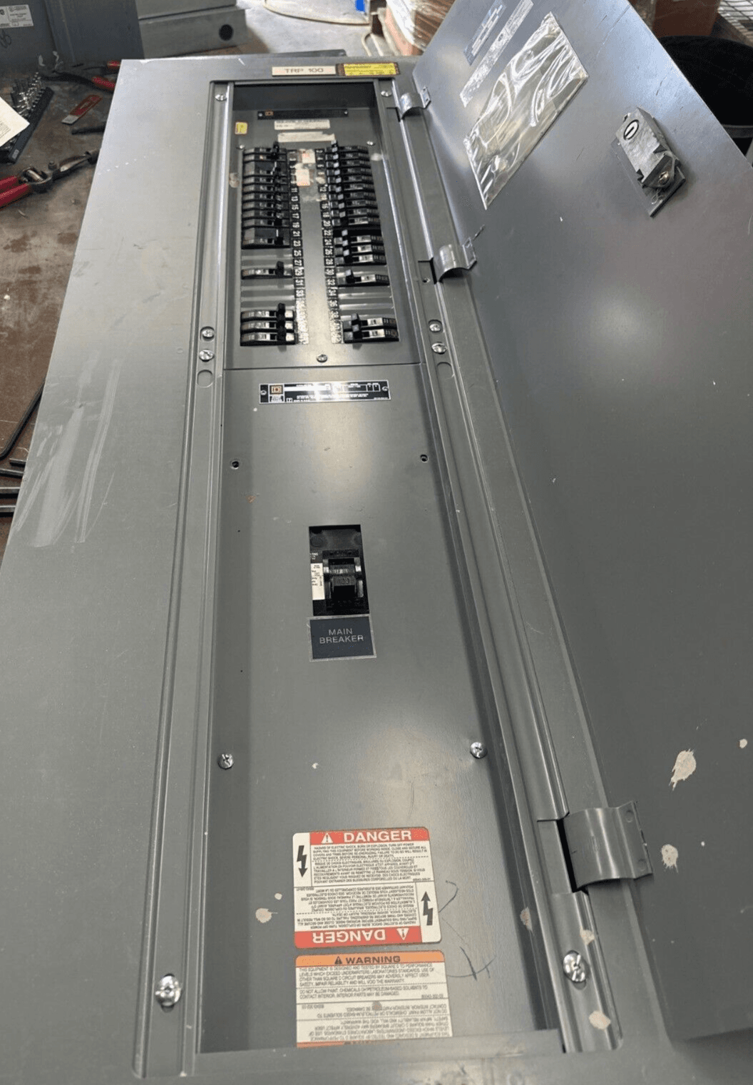 Square D NQOD442M225 Panelboard 225A 208Y/120V 3PH 4W Main Breaker P400 – image 1