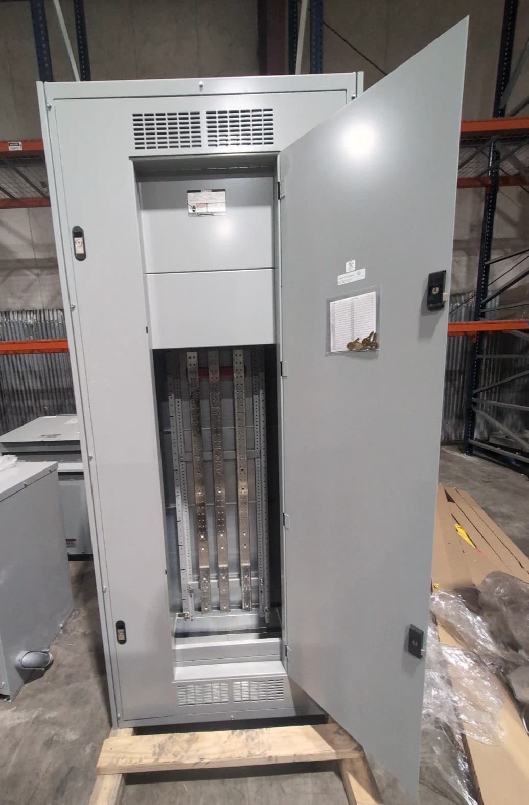 Siemens P5E90ML120ATS P5 Panelboard 1200A 480/277V 3PH 4W MLO Panel 1200 Amp New