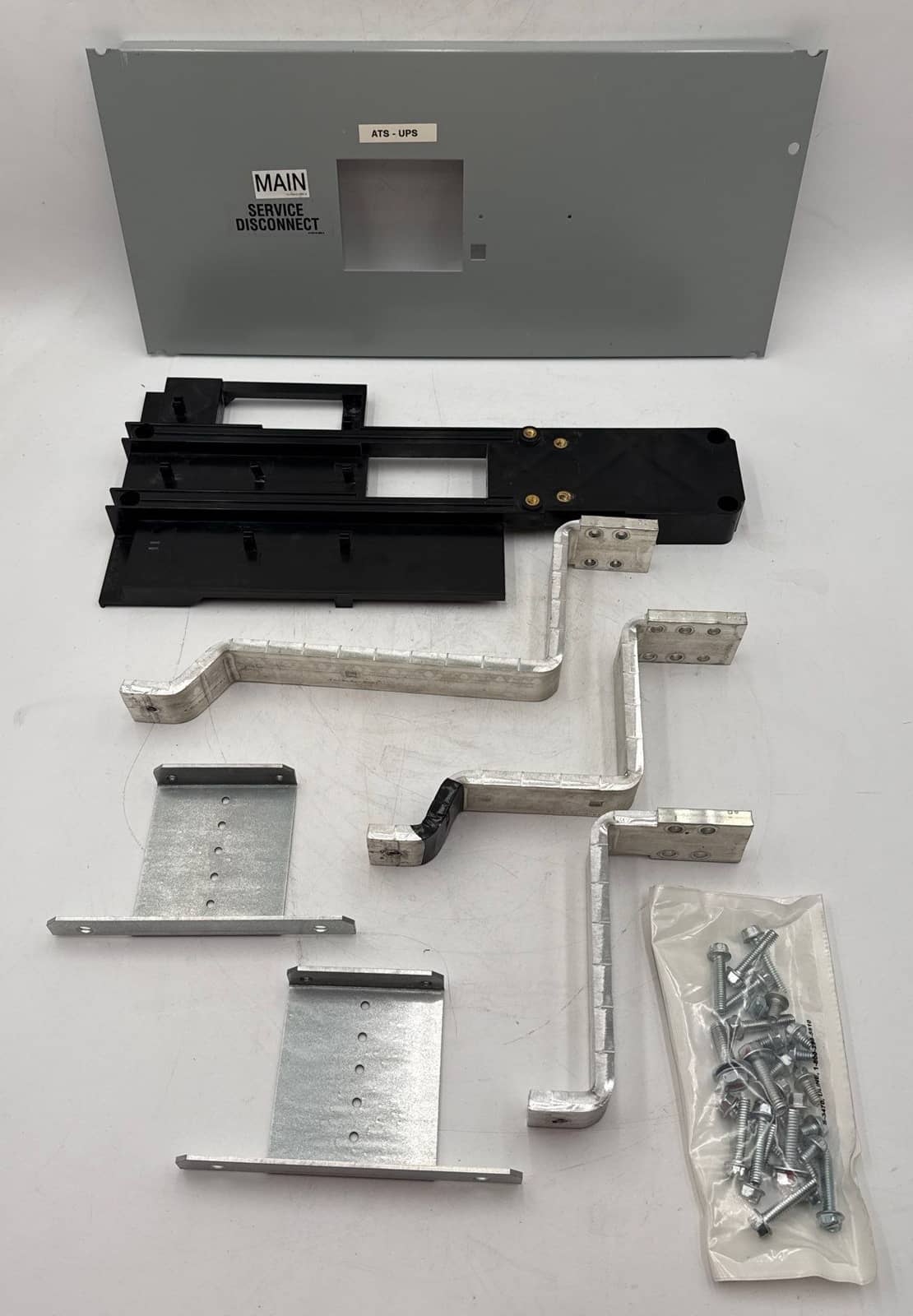 Siemens SL6D Circuit Breaker Accessory — image 1 of 8