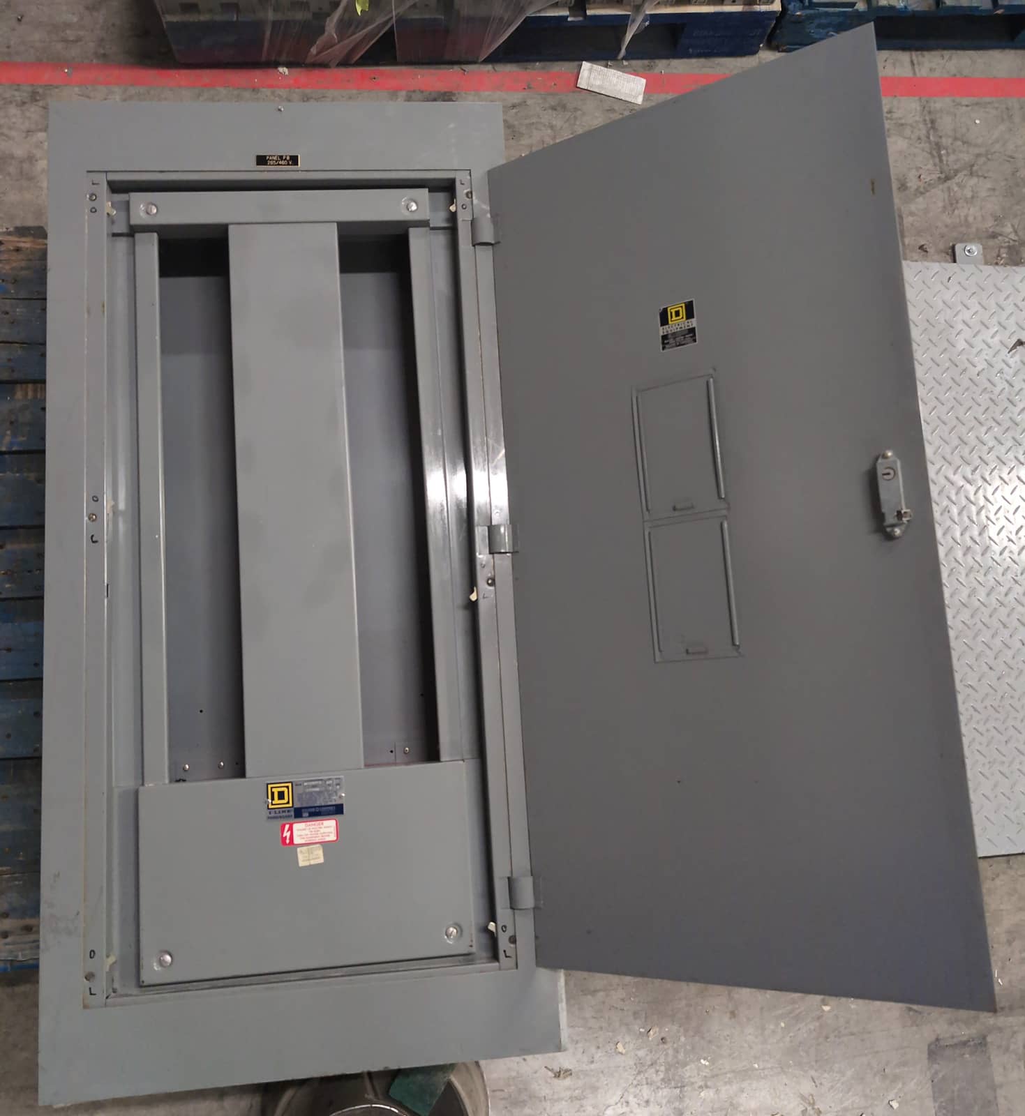 Square D HCN 44-72144-3 Panel — image 1 of 12