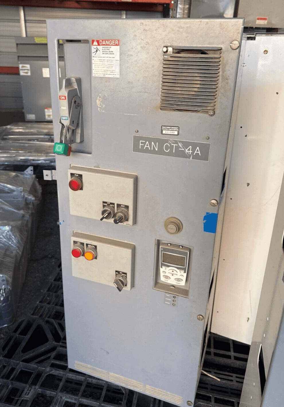 Square D Model 6 39" MCC Bucket VFD ACS550-U1-038A-4 25HP 480V 3PH FHP3610016M Used