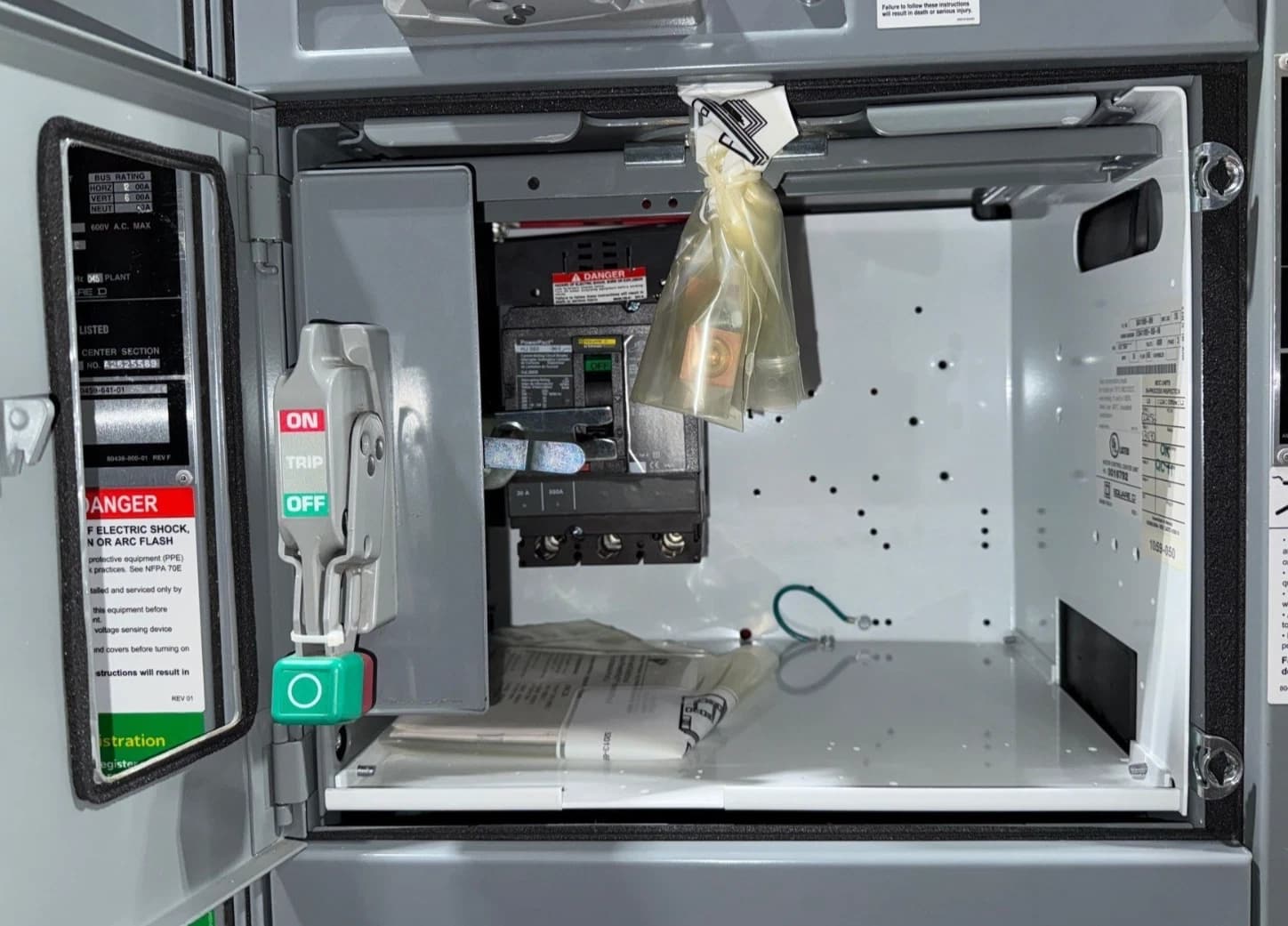 12" Square D Model 6 30 Amp Feeder MCC Bucket HJL36030 Breaker 30A HJL