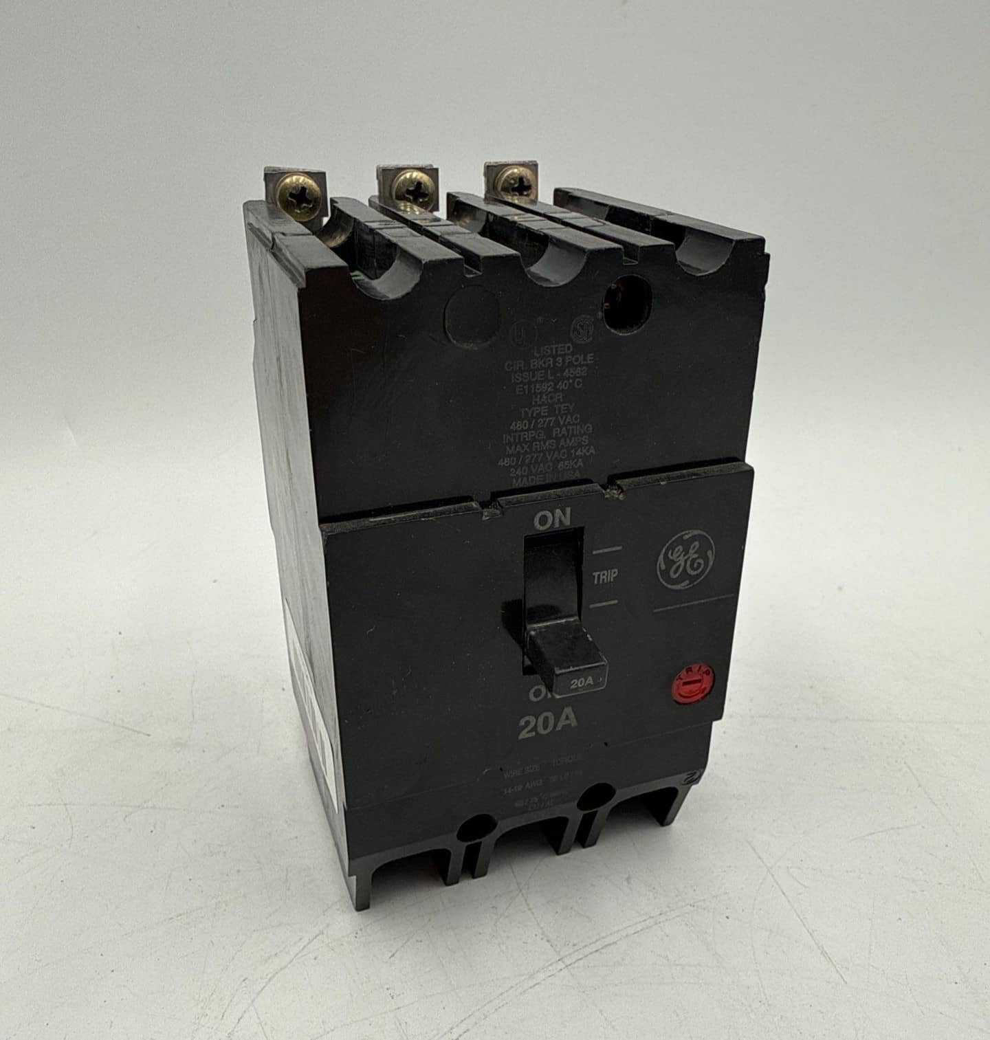 GE TEY320 Circuit Breaker — image 1 of 7