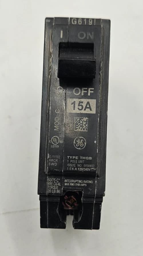 GE THQB1115 Bolt On Circuit Breaker 15A 1P 120V 10kA THQB 15 Amp 1 Pole Used – image 1