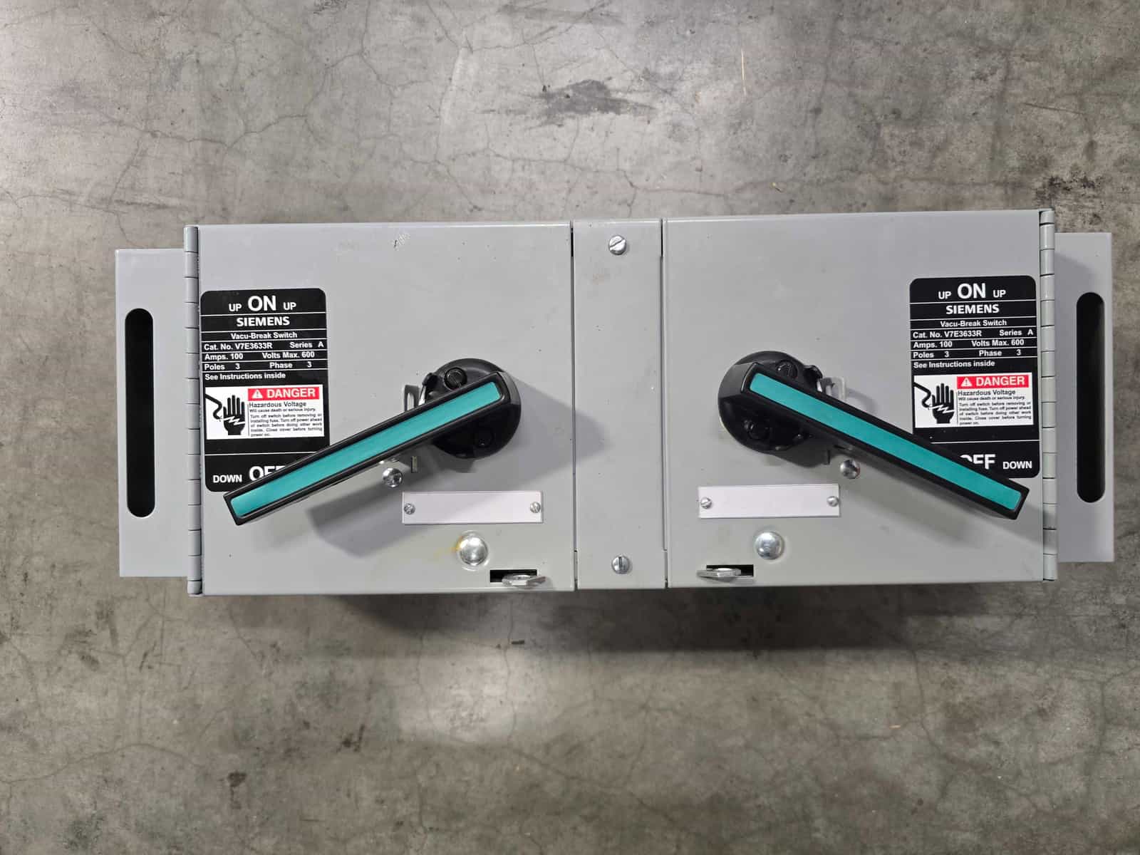Siemens V7E3633R Load Switches — image 1 of 2