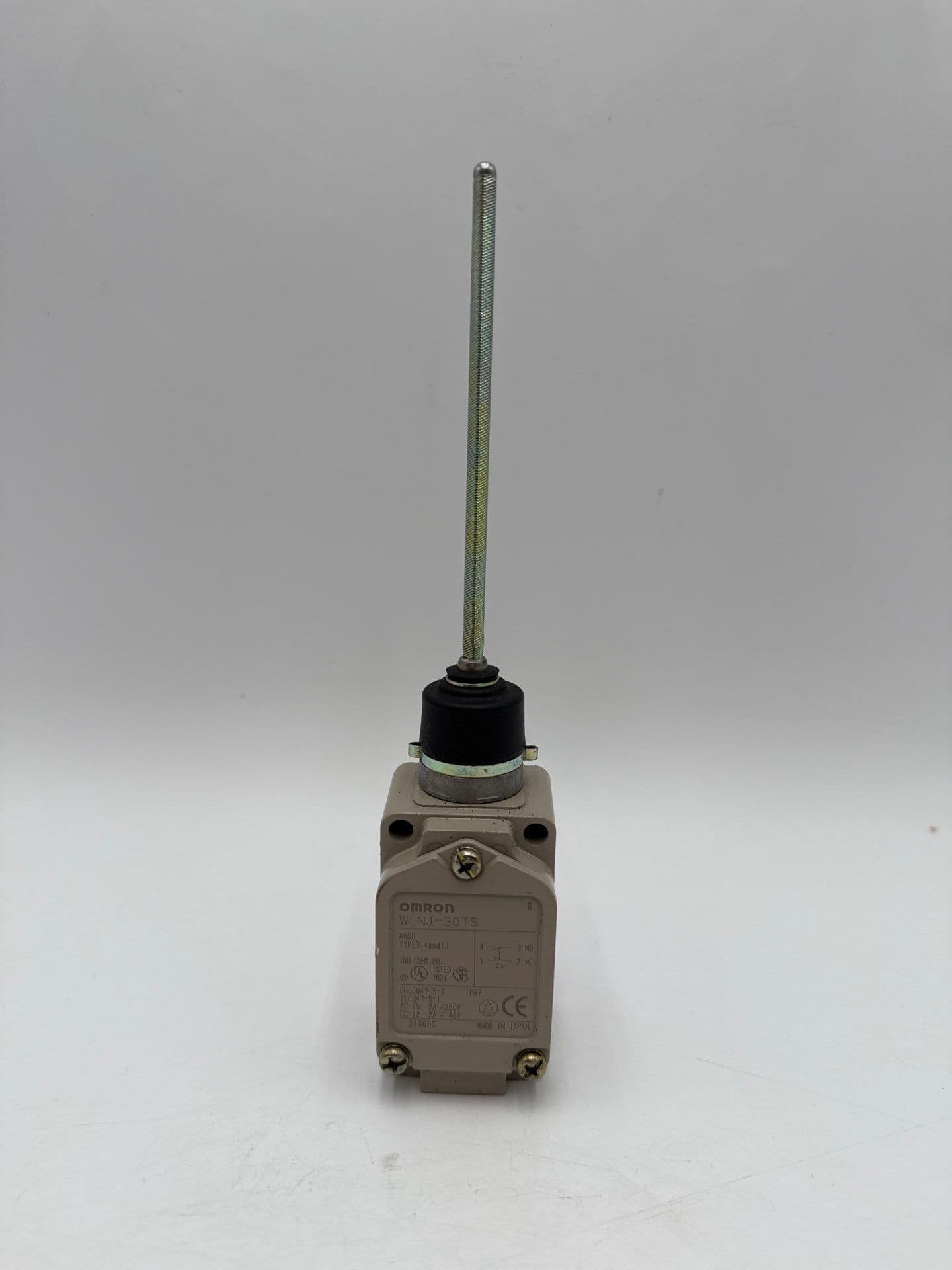 Omron WLNJ-30TS Snap Action Limit Switch Coil Spring SPST/NO SPST/NC – image 1