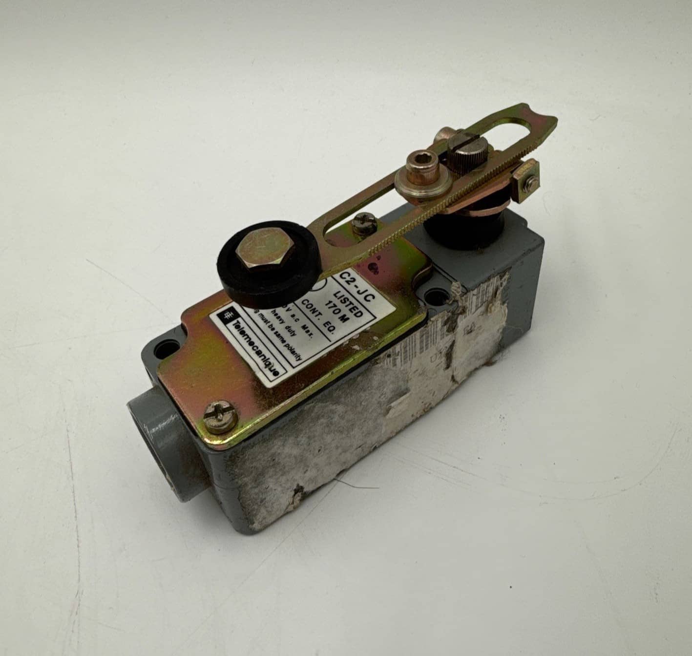 Telemecanique XC2-JC Accessory — image 1 of 5