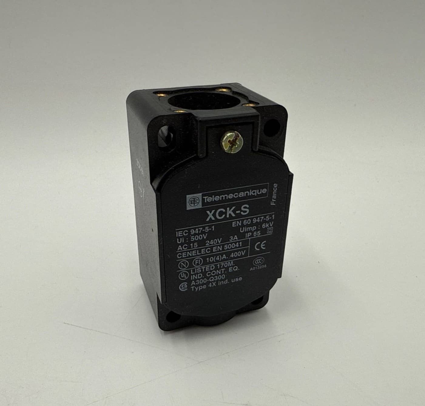 Telemecanique ZCK S1 Accessory — image 1 of 6