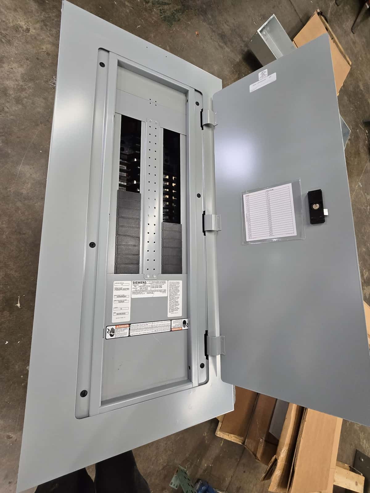 Siemens P2E42ML250FBS Panel — image 1 of 10