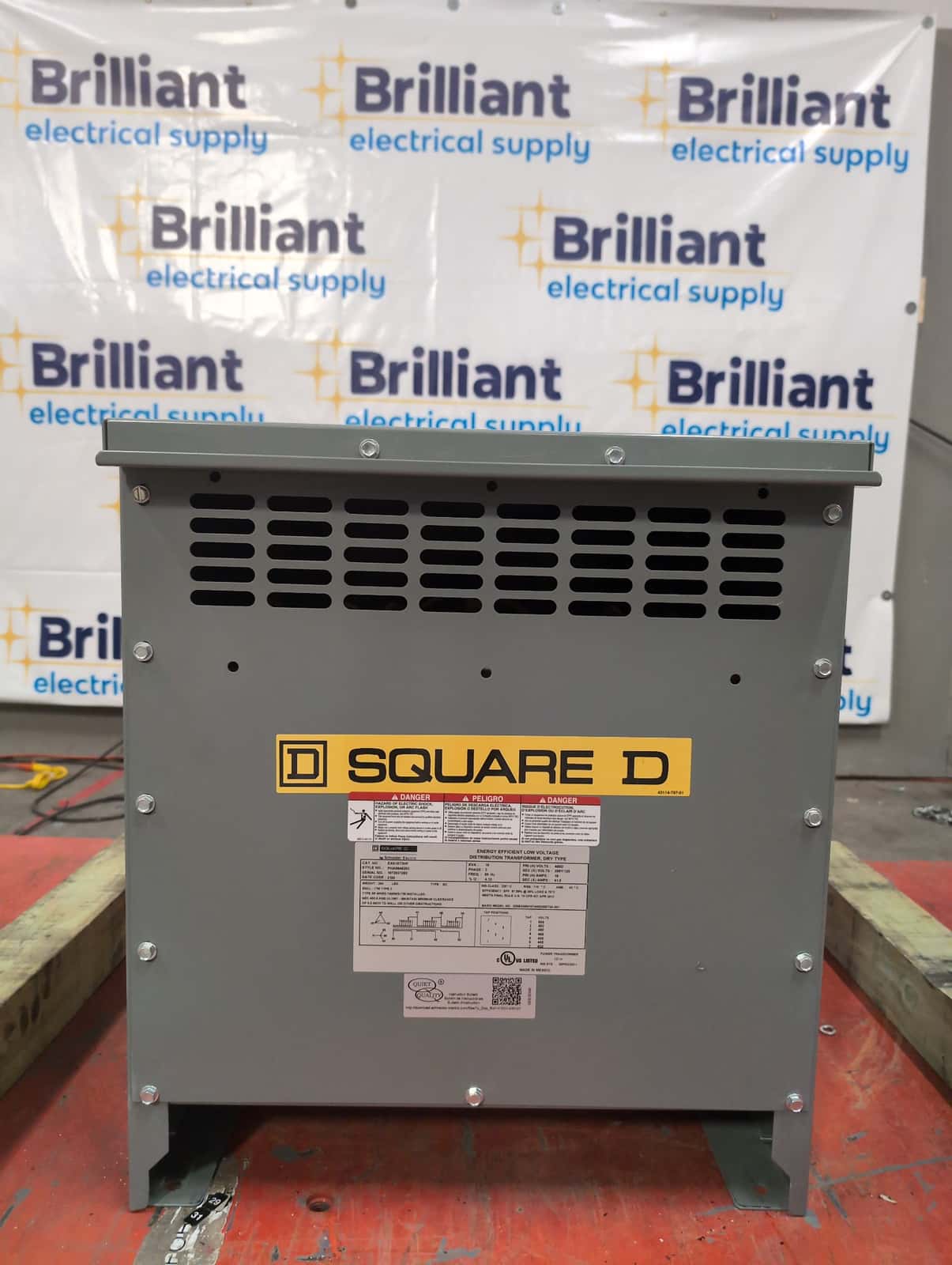 Square D EXN15T3HF Dry Type Transformers — image 1 of 11